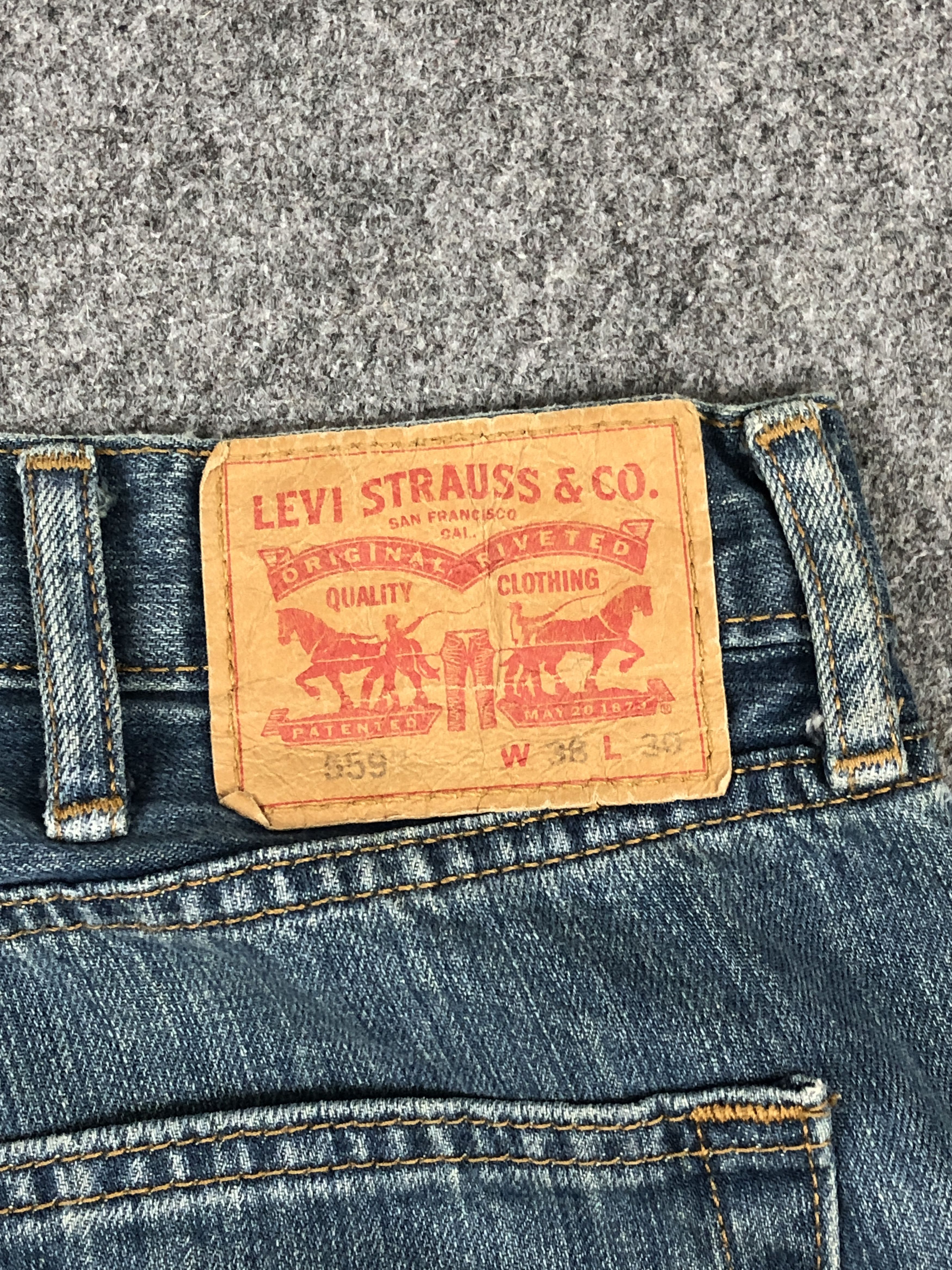 Levi's Distressed Vintage Levi's 559 Faded Blue Jeans DP2304 Size US 40 / EU 56 - 5 Thumbnail
