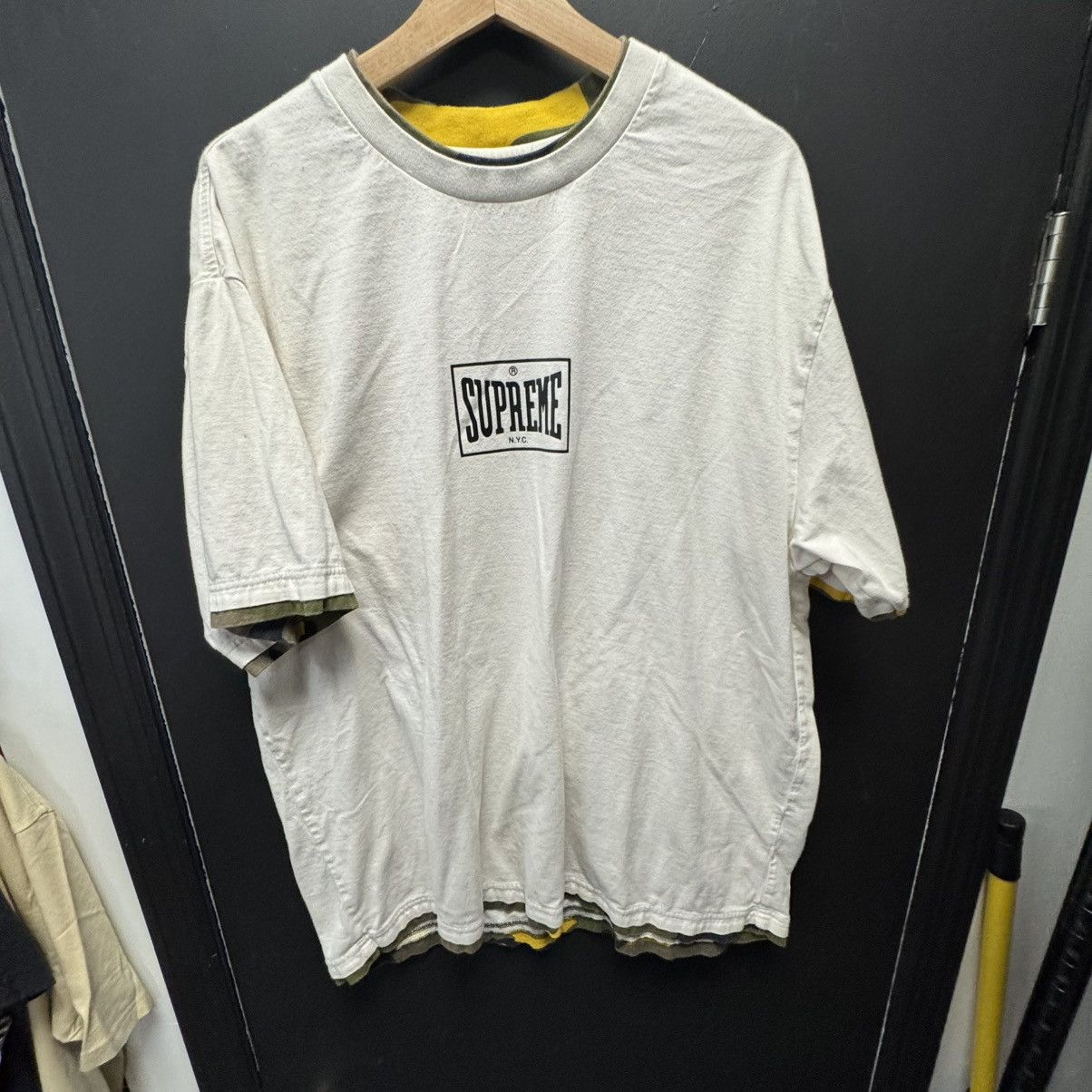 Supreme Supreme Layered S/S Top Natural Size US XL / EU 56 / 4 - 1 Thumbnail