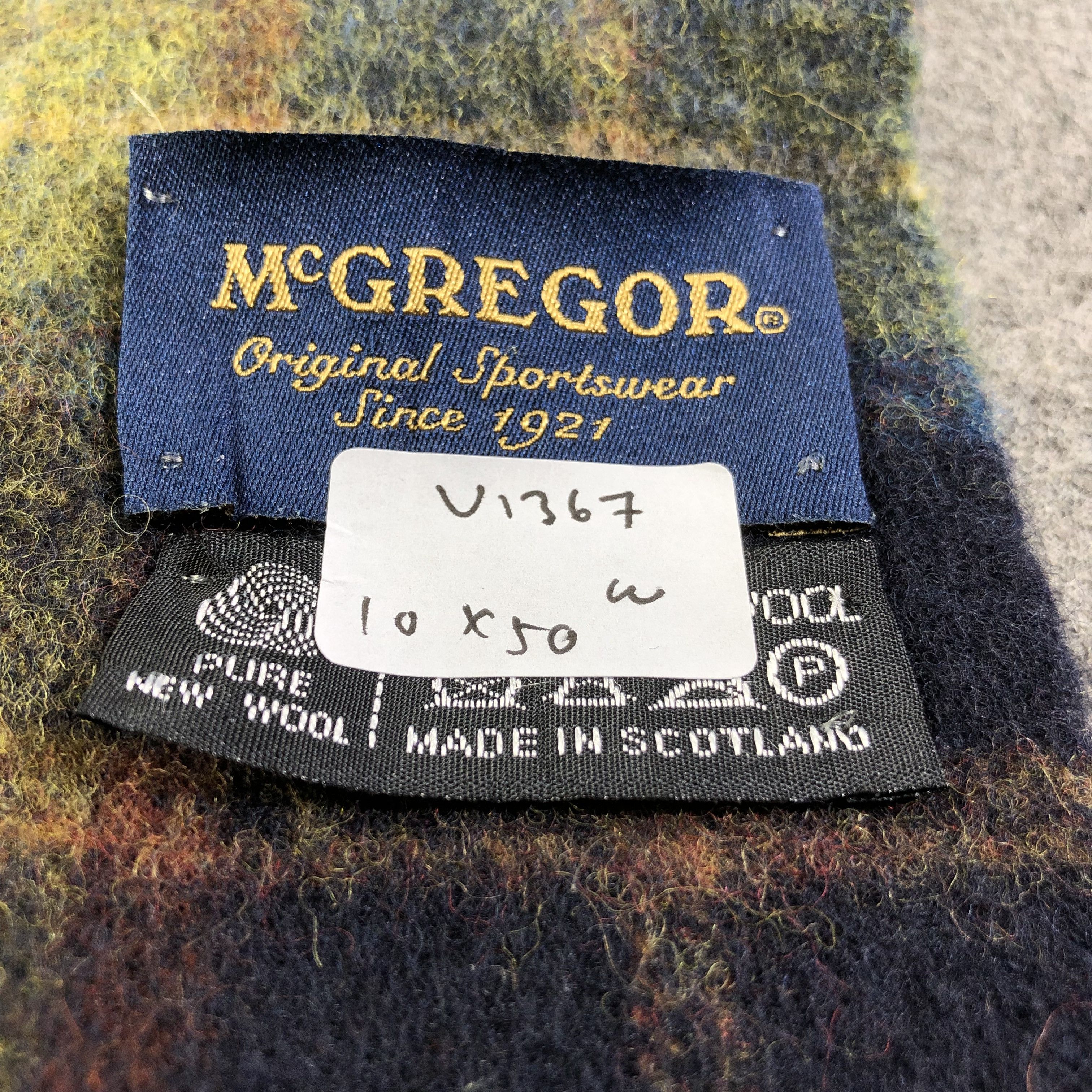 McGregor Mc Gregor Tartan Wool Scarf Muffler V1367 Size ONE SIZE - 8 Thumbnail