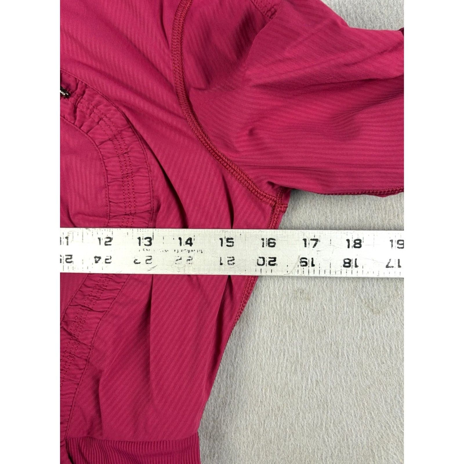 Lululemon Lululemon Dance Studio Jacket Hoodie Reversible Women’s Small Pink Full Zip Jacket Track Size S / US 4 / IT 40 - 4 Thumbnail