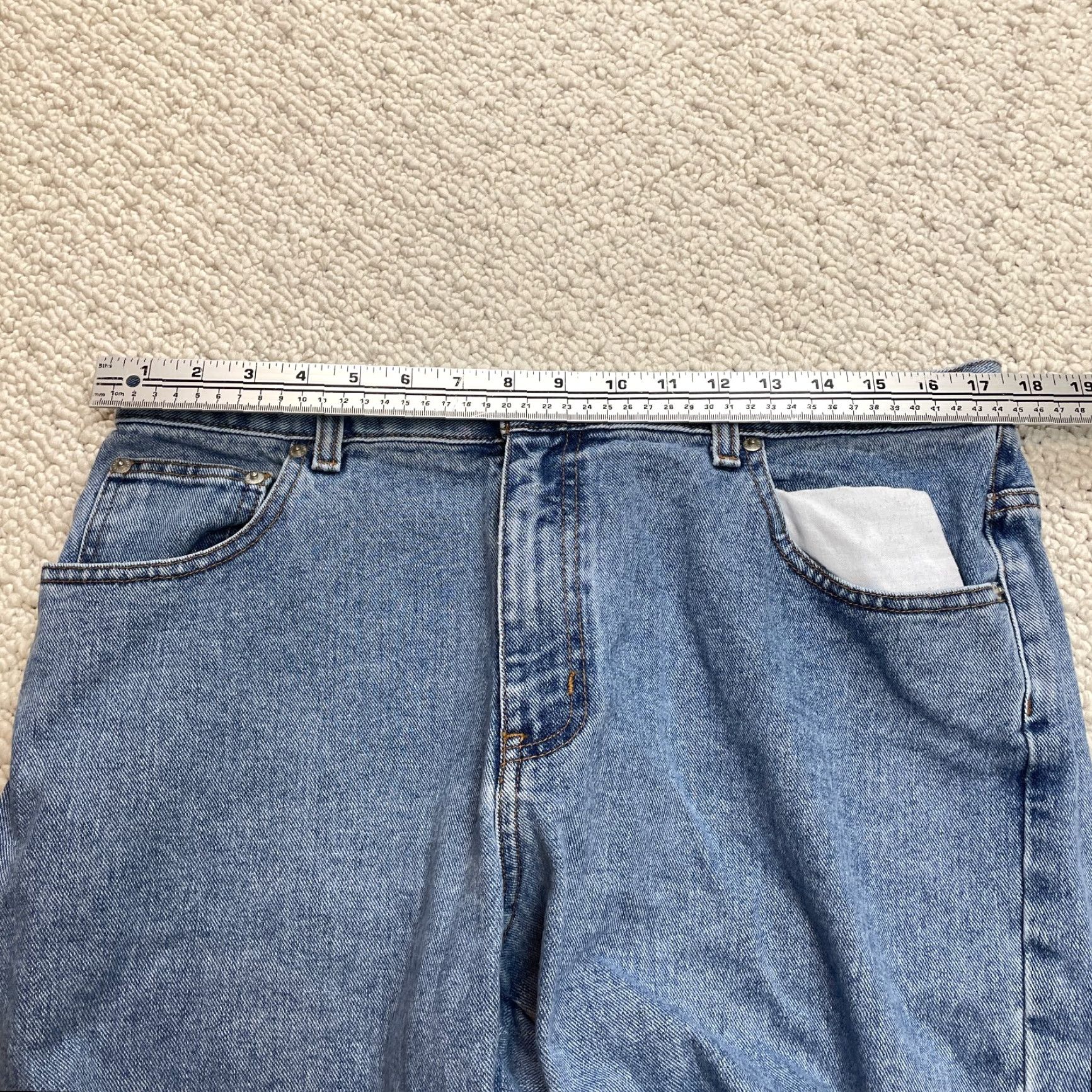 Faded Glory Faded Glory Jeans Womens 16 Blue Denim Medium Wash Straight High Rise Crop 35x22 Jeans Womens Size 16 Blue Denim Crop High Rise Straight 5-Pocket Size 38" / US 16 / IT 52 - 5 Thumbnail