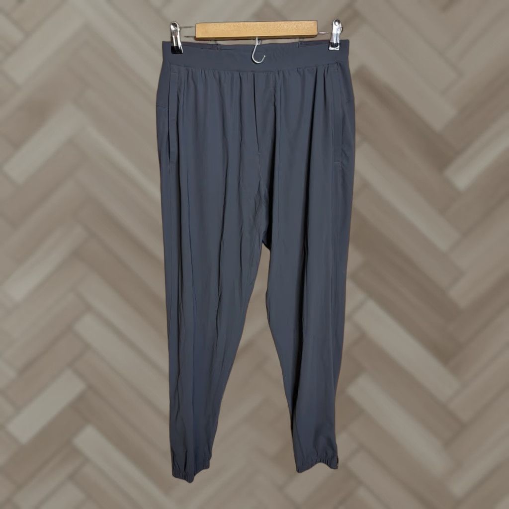 Lululemon Lululemon Surge Jogger Mens M Dark Grey Tapered Leg Athleisure Hole Size US 31 - 1 Thumbnail