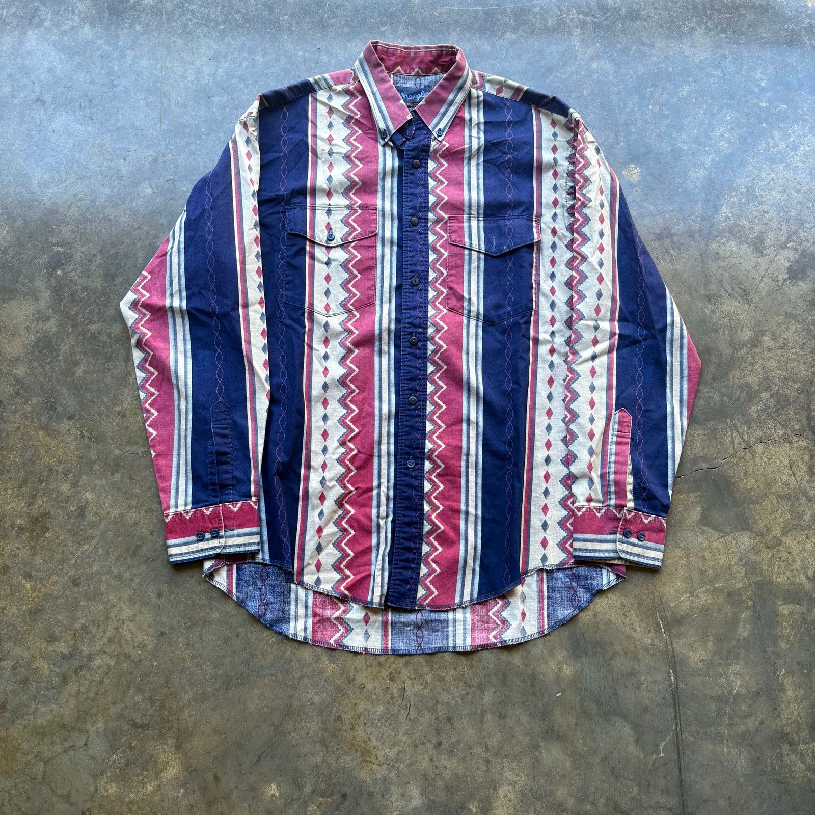 Beautiful Rare Vintage Wrangler Western Shirt
