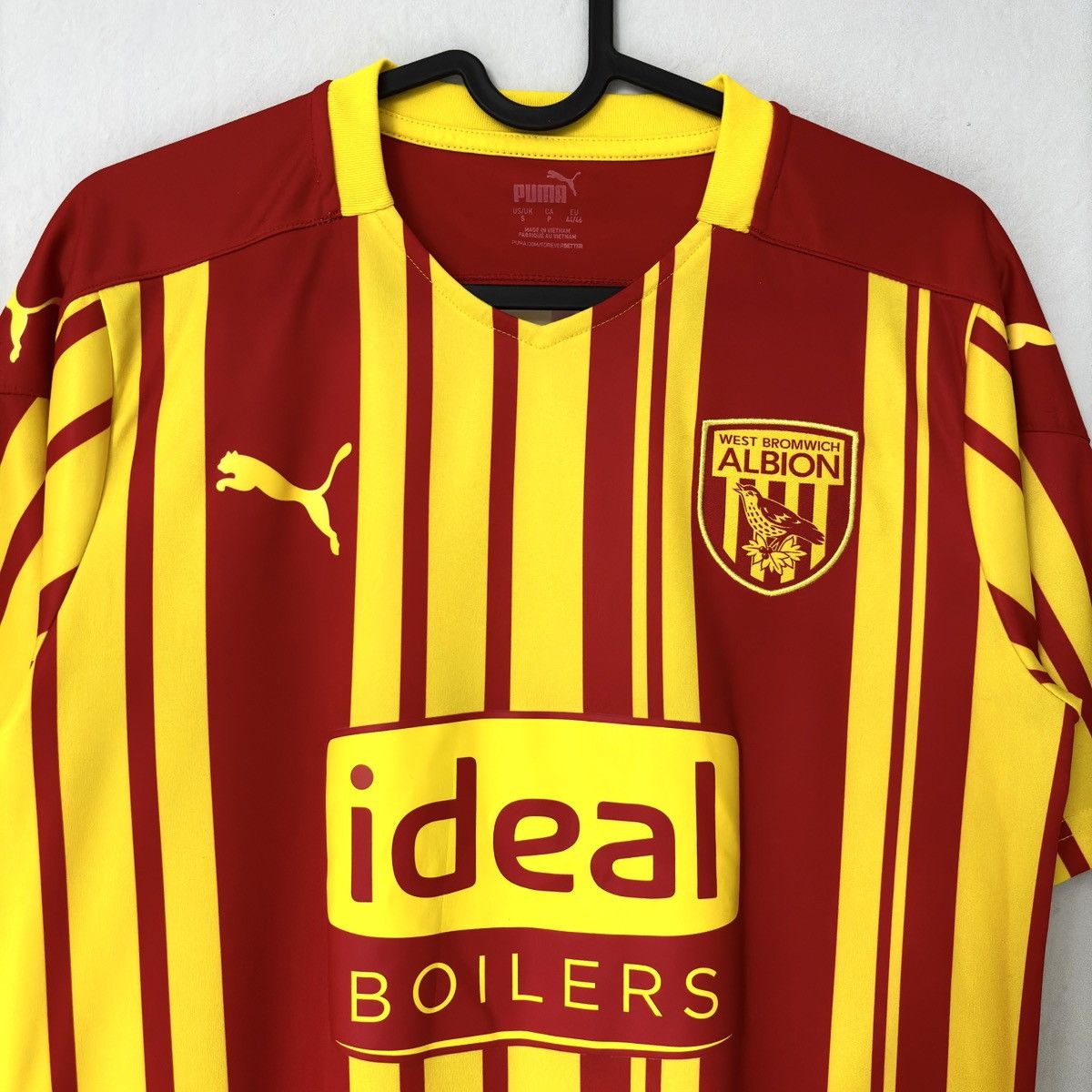 Puma 2019 2020 West Bromwich Albion Puma Away Kit Soccer Jersey Size US S / EU 44-46 / 1 - 3 Thumbnail