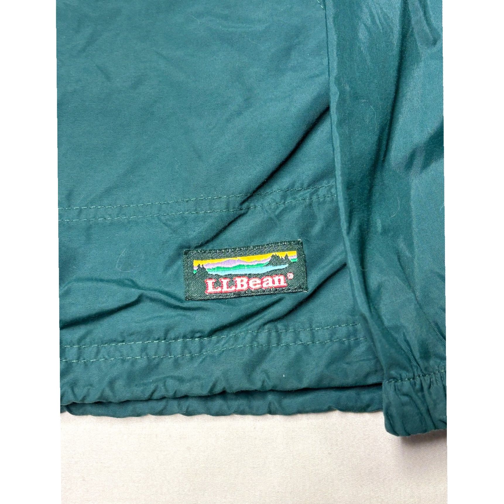 Vintage VINTAGE LL Bean Jacket Men Teal Green Nylon Anorak Windbreaker Hooded Zip Drawstring 90s Casual Travel M USA Size US M / EU 48-50 / 2 - 2 Thumbnail