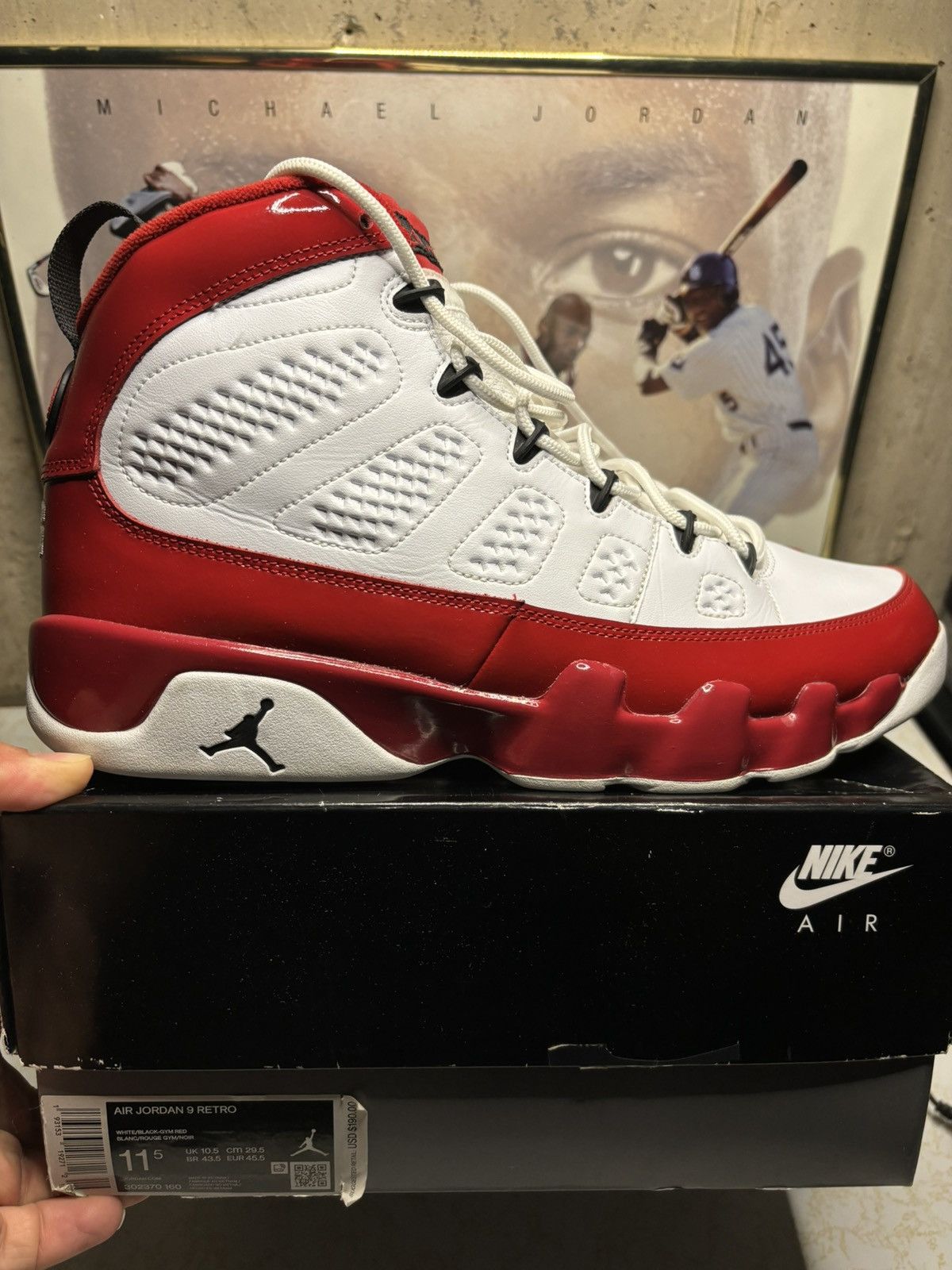 Jordan Brand Jordan Retro 9 ‘university red’ Size US 11.5 / EU 44-45 - 1 Thumbnail