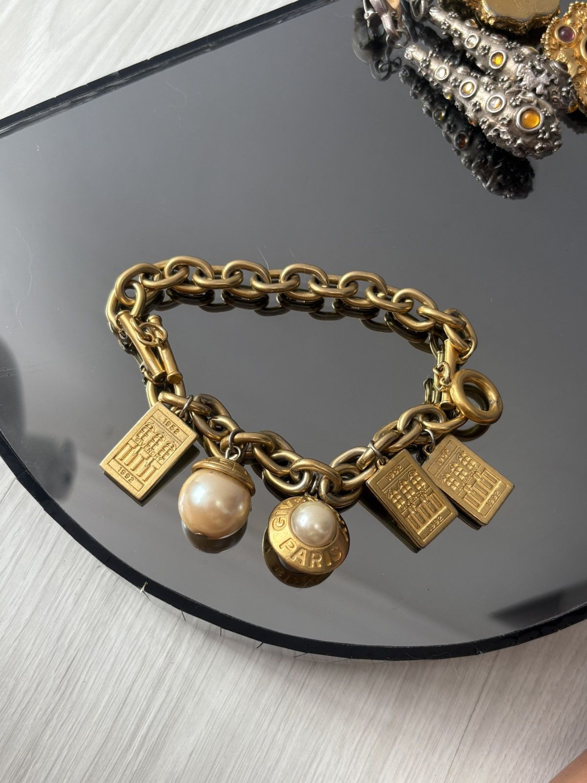Givenchy Vintage Givenchy Double chain bracelet Size ONE SIZE - 1 Thumbnail