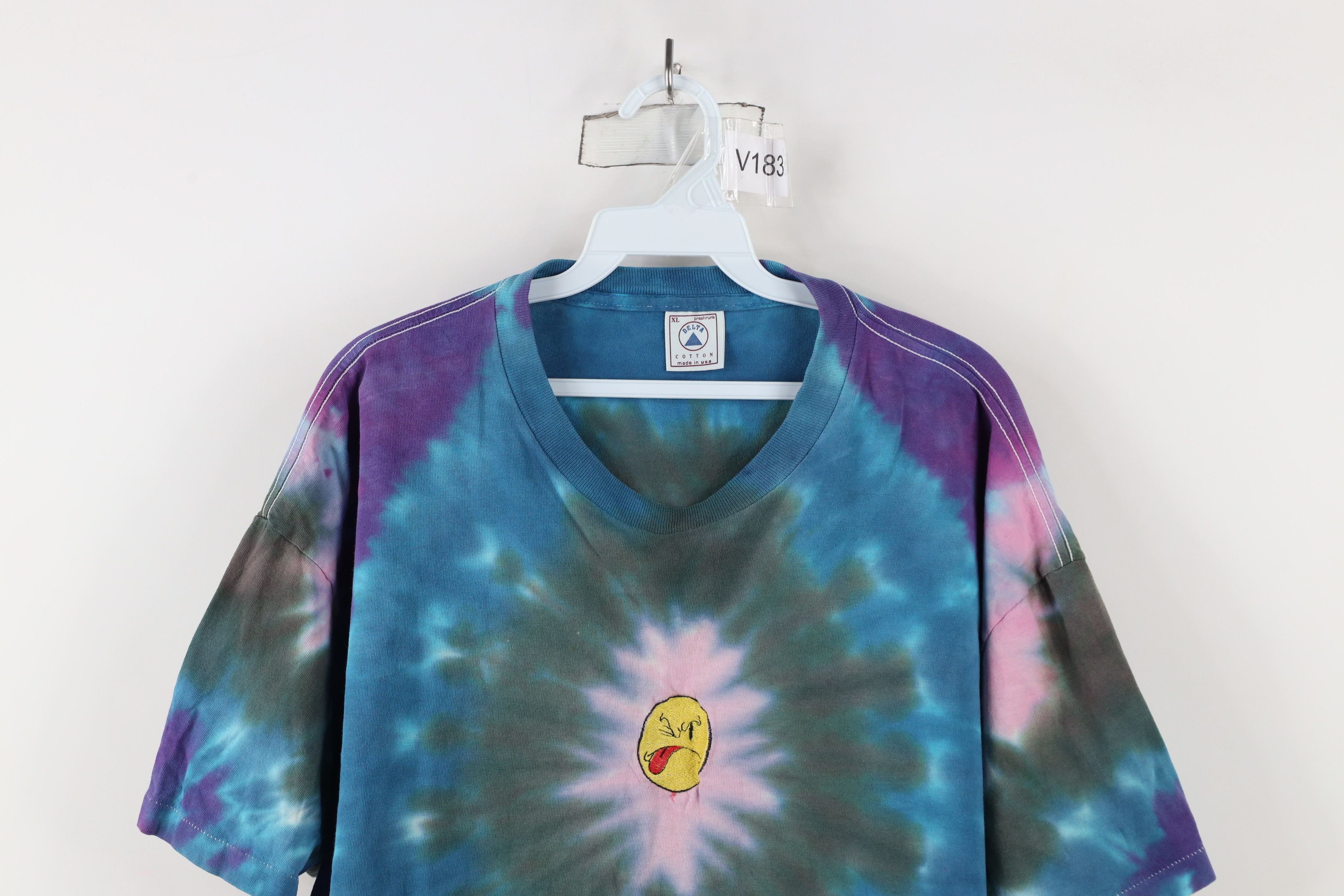Vintage Vintage 90s Streetwear Smiley Face Tie Dye T-Shirt USA Size US XL / EU 56 / 4 - 2 Thumbnail
