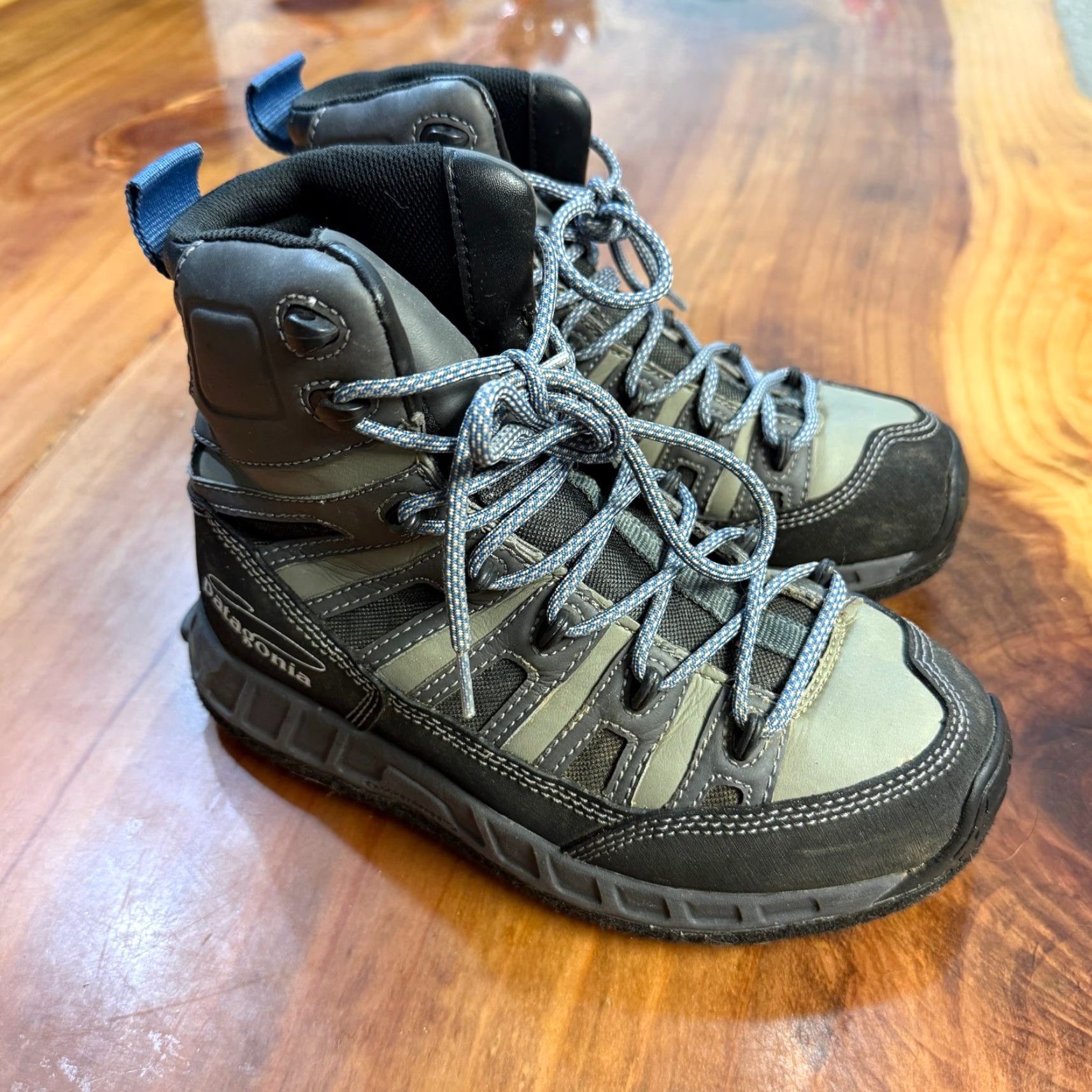 Patagonia Patagonia Boots Chukka Felt Winter Fall 5 Mens 7 Womens Gray Leather Logo Outdoor Vintage No Size US 8 / IT 38 - 2 Thumbnail