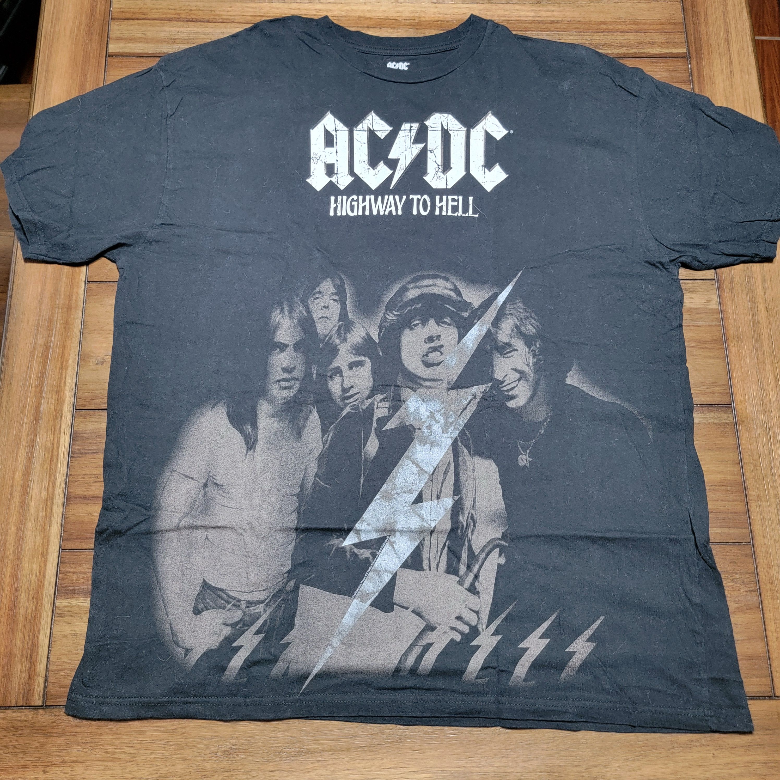 AC/DC AC/DC Graphic SS Unisex Tee Highway To Hell - Size XXL Size US XXL / EU 58 / 5 - 1 Thumbnail