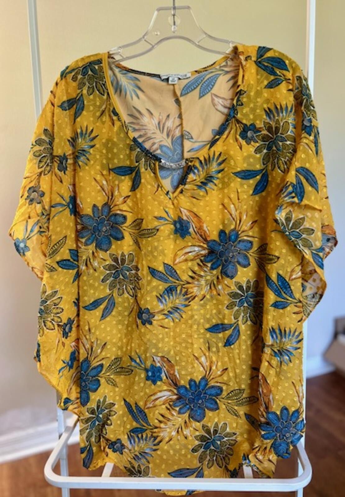 Industry of All Nations Notations Woman Yellow Floral Print Blouse 3X Size 3XL / US 20-22 - 1 Thumbnail