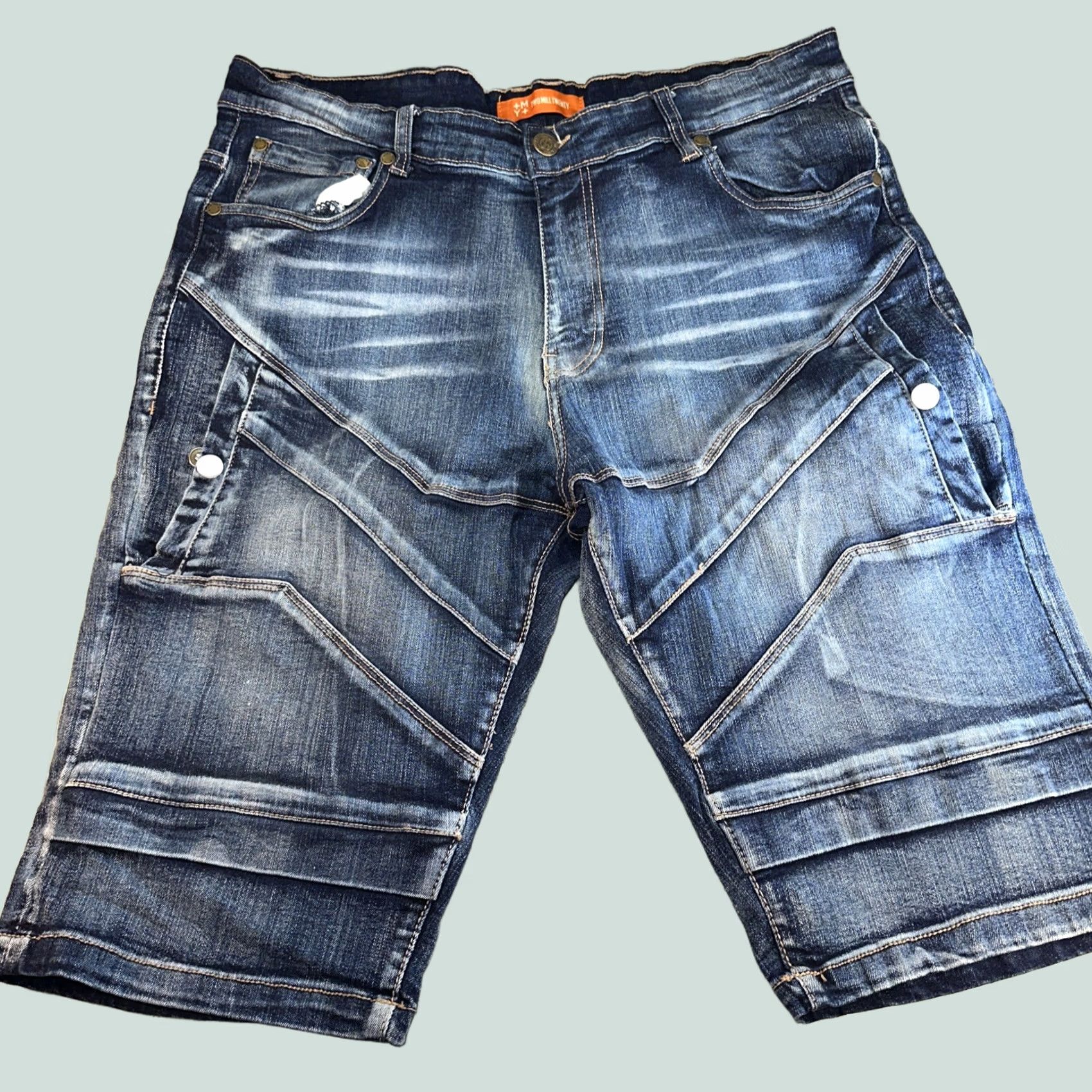 MILLY VINTAGE Men’s Twenty Bermuda Shorts 34 Blue Jeans Two Mill Twenty Bermuda Mens 34 Blue Shirt? Size US 34 / EU 50 - 1 Thumbnail