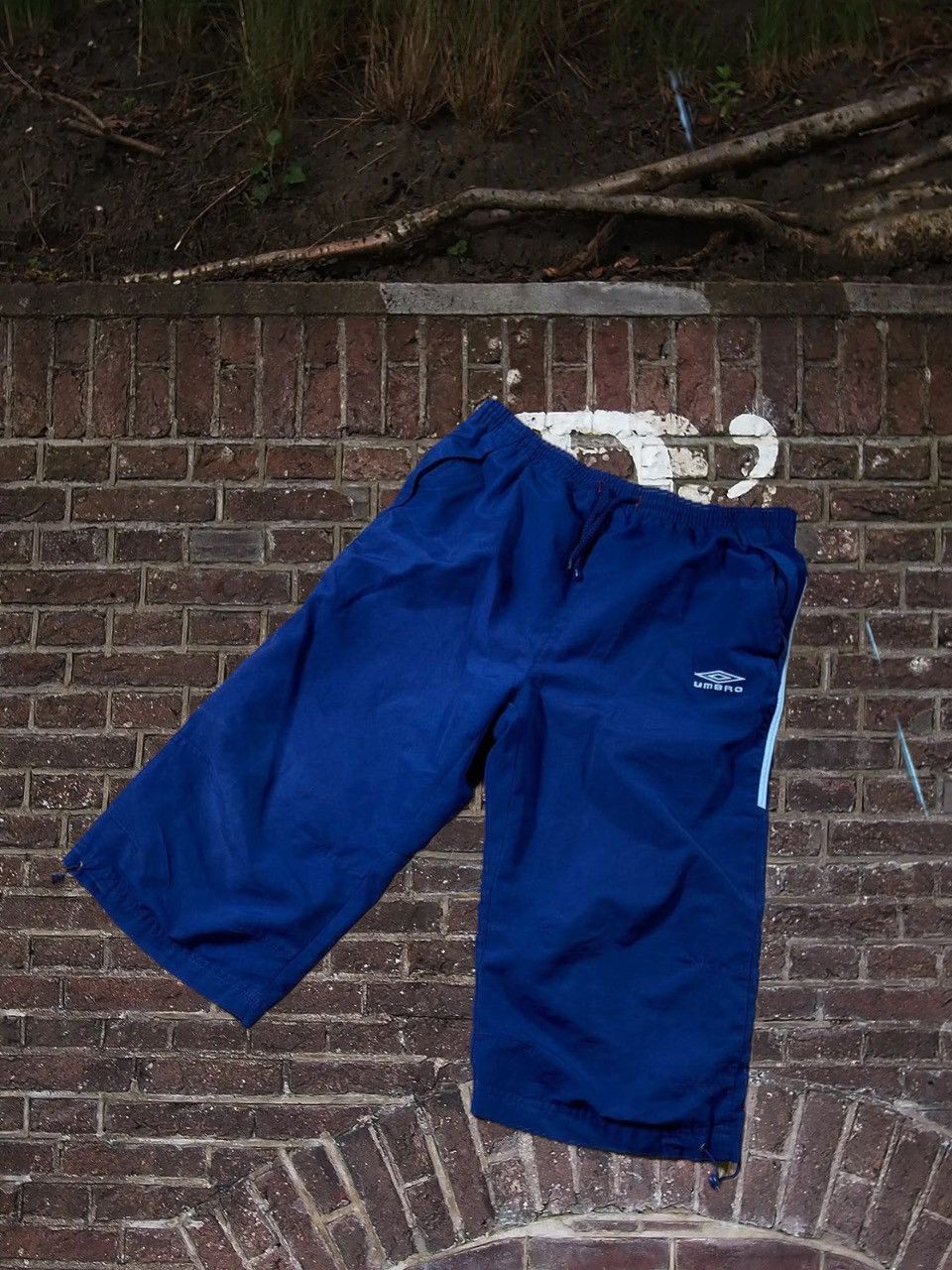 Umbro × Vintage Vintage Y2K Umbro shorts streetwear casual style Size US 32 / EU 48 - 1 Thumbnail