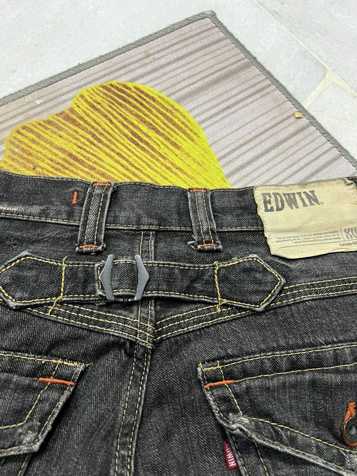 Edwin EDWIN EXCLUSIVE VINTAGE FLARED BUCKLE BACK Size US 33 - 7 Thumbnail