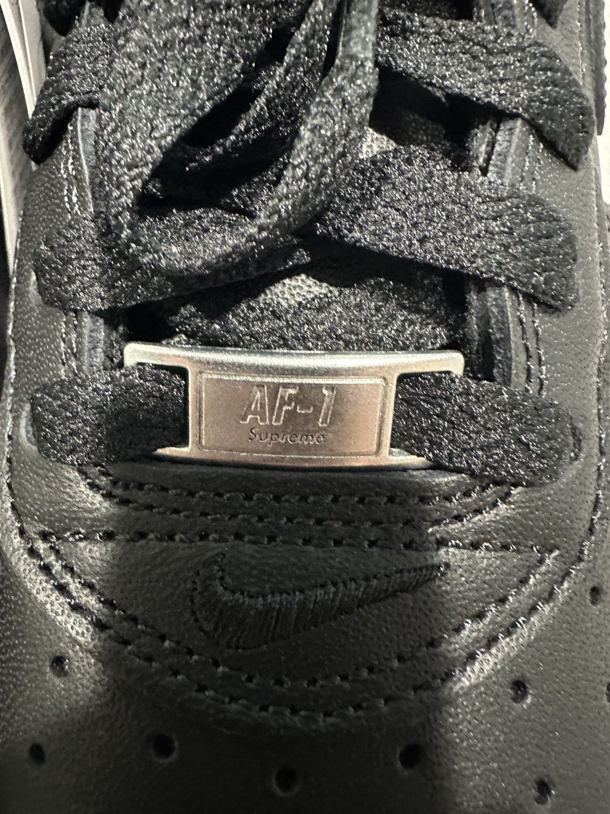 Nike × Supreme SZ 11 US MEN, 12.5 Wmn Nike Air Force 1 Low Supreme Black Size US 11 / EU 44 - 6 Thumbnail