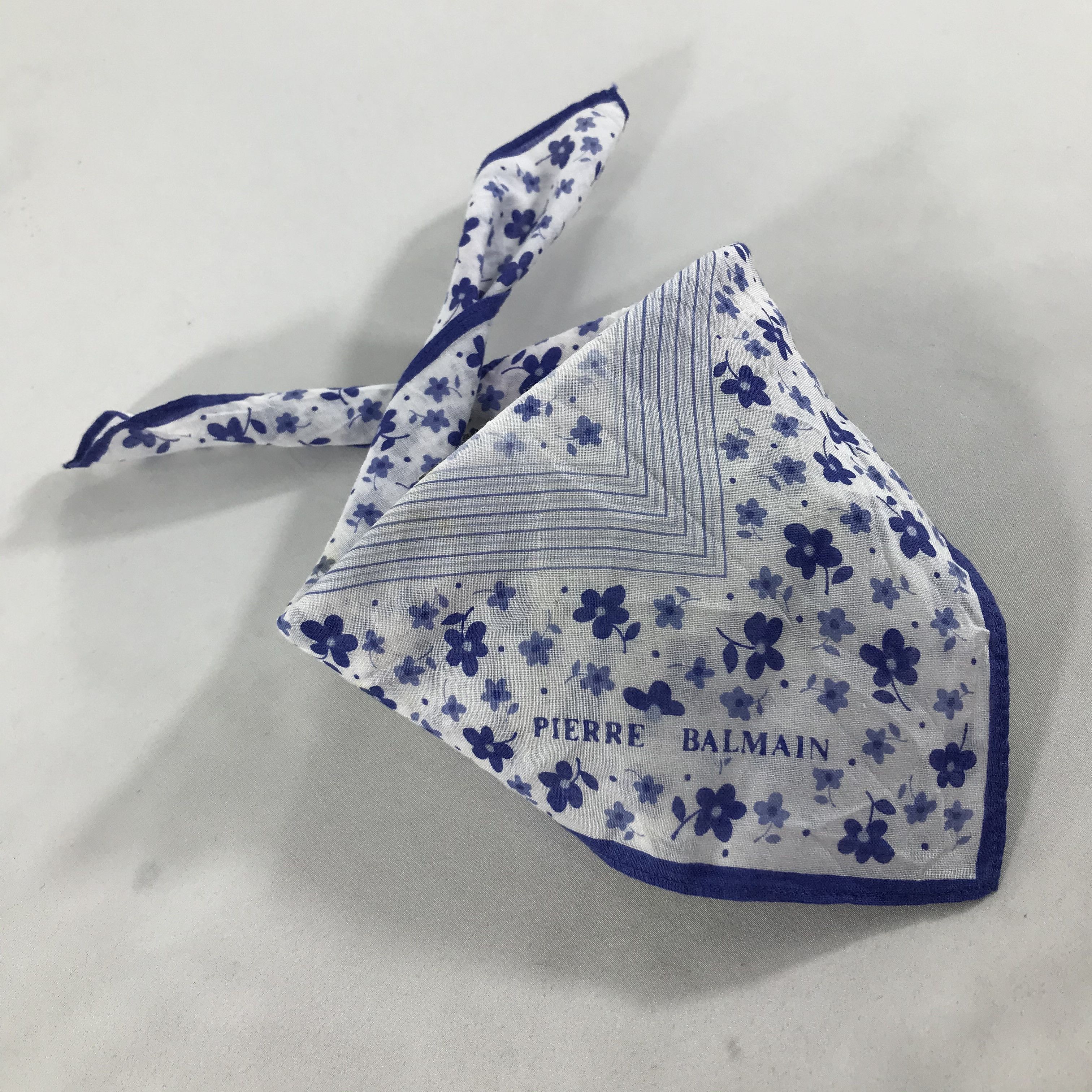 Pierre Balmain × Vintage Pierre Balmain Bandana / Handkerchief / Neckerchief - S1892 Size ONE SIZE - 6 Thumbnail