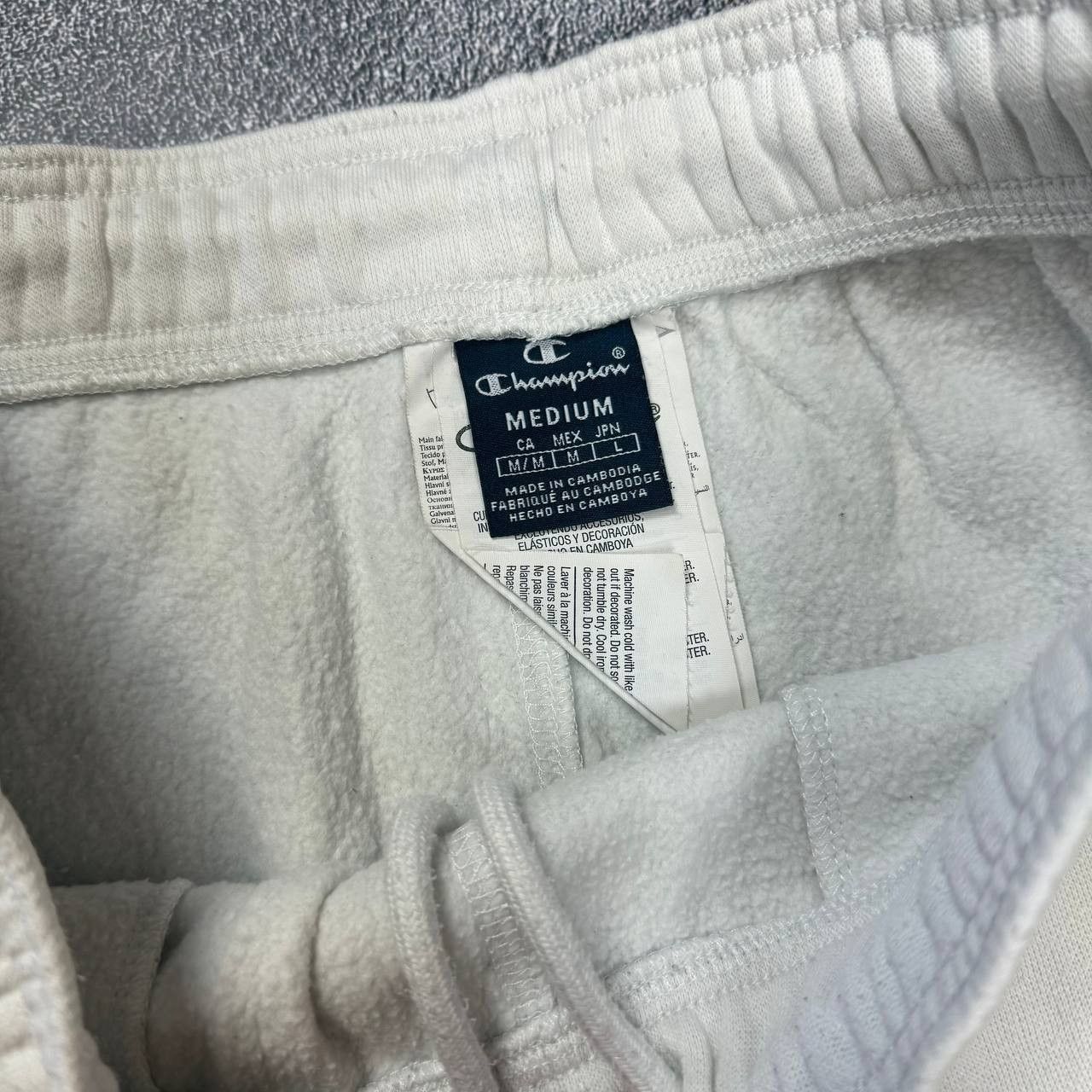 Champion Champion Shorts White Size M Size US 34 / EU 50 - 3 Thumbnail