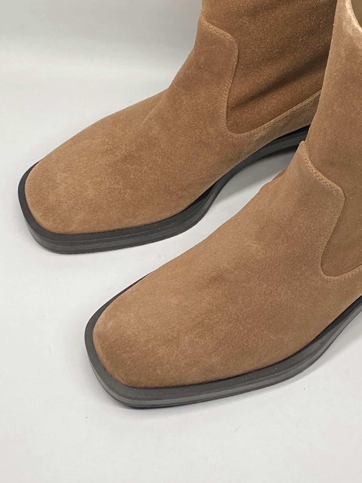 Stuart Weitzman Stuart Weitzman Kaia 40MM Sport Suede Booties size 9 Size US 9 / IT 39 - 8 Thumbnail