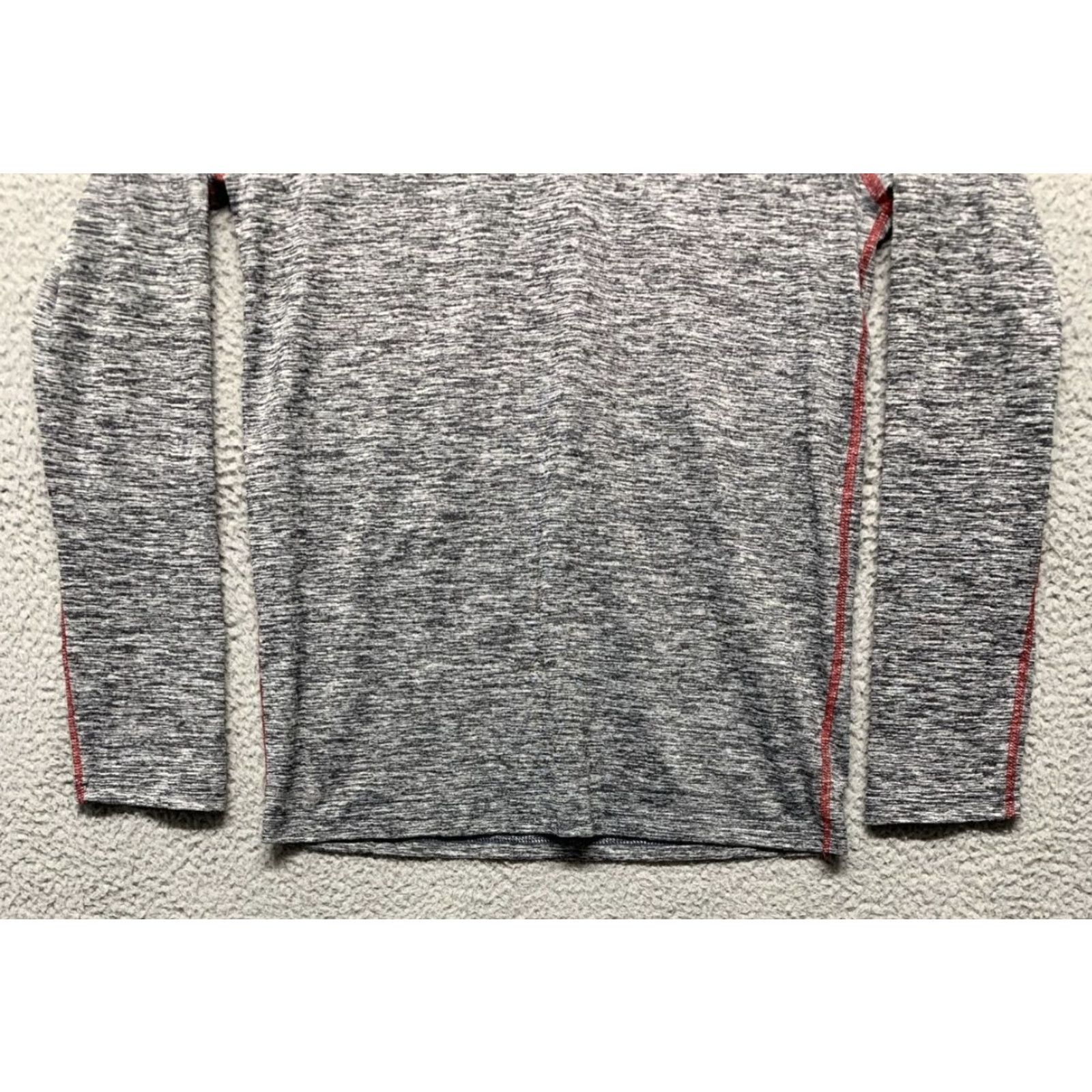 Vintage Russell T-Shirt Men’s Medium Long Sleeve Crew Neck Heather Gray & Red Dri-Power 360 Athletic Shirt Size US M / EU 48-50 / 2 - 3 Thumbnail
