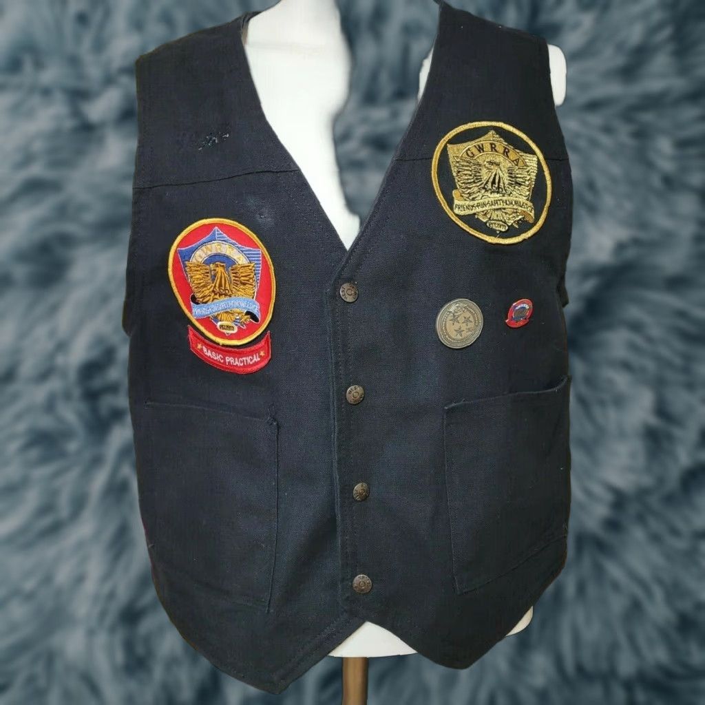 Honda VINTAGE GWRRA Motorcycle Vest Men Medium Black Cotton West Cal 45 Fremont Chapter S Size US M / EU 48-50 / 2 - 1 Thumbnail