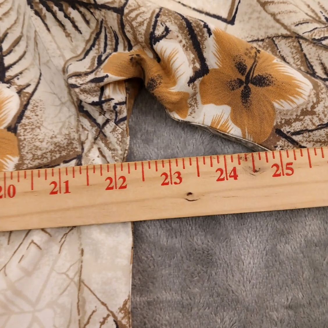 Nautica Nautica Hawaiian Shirt Mens Small Beige Floral Short Sleeve Button Up Cotton Size US S / EU 44-46 / 1 - 6 Thumbnail