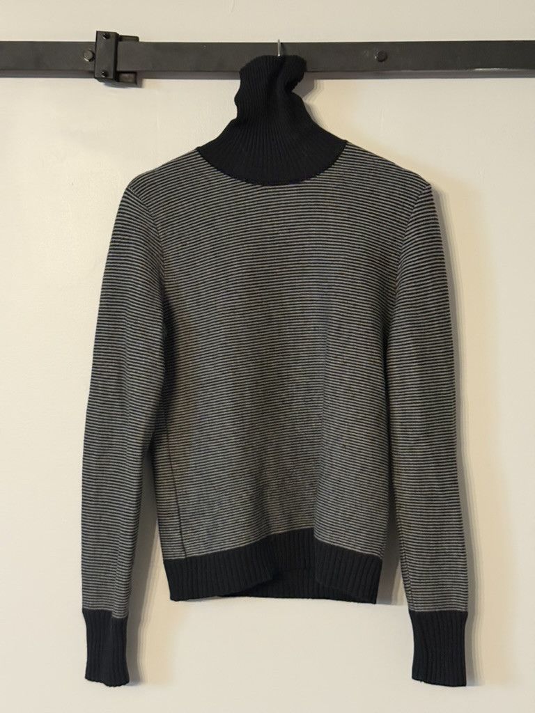 Miu Miu Miu Miu Sweater Size M / US 6-8 / IT 42-44 - 1 Thumbnail