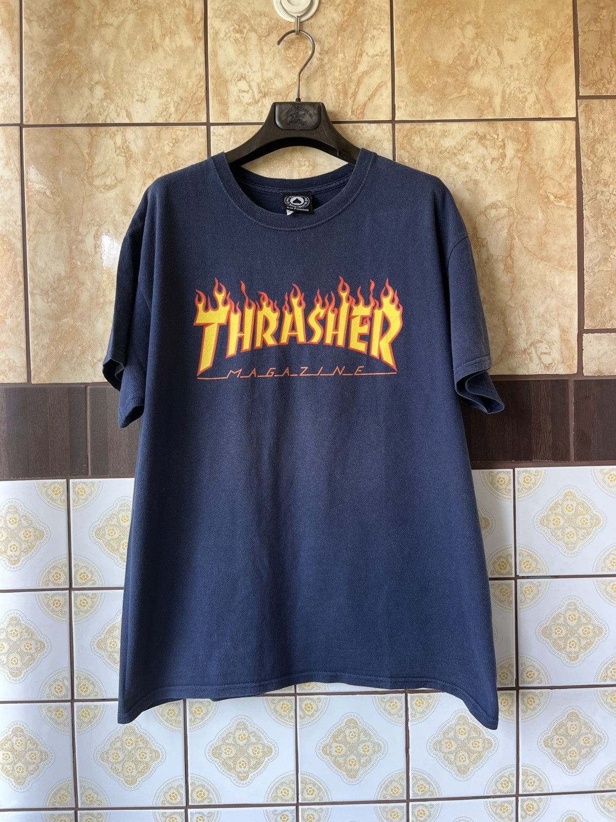 Thrasher Trashier true Magazine skate tee shirt Size US L / EU 52-54 / 3 - 1 Thumbnail