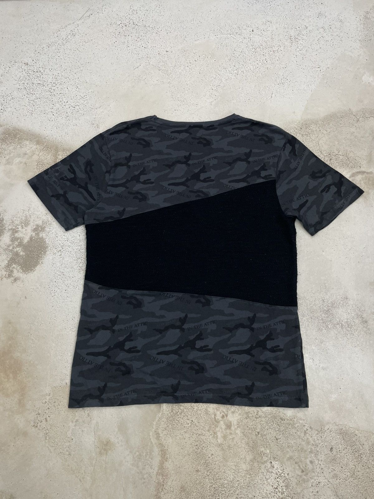 In The Attic × Japanese Brand In The Attic Homme Spellout Army Camo Design V Neck Size US L / EU 52-54 / 3 - 7 Thumbnail