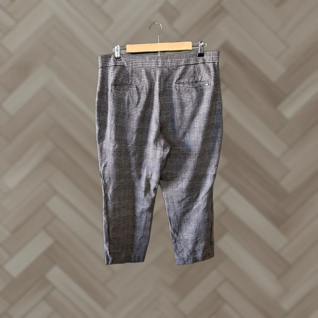 Banana Republic Banana Republic Womens Gray Plaid Cropped Business Pants Straight Leg Size 16 Size 38" / US 16 / IT 52 - 1 Thumbnail