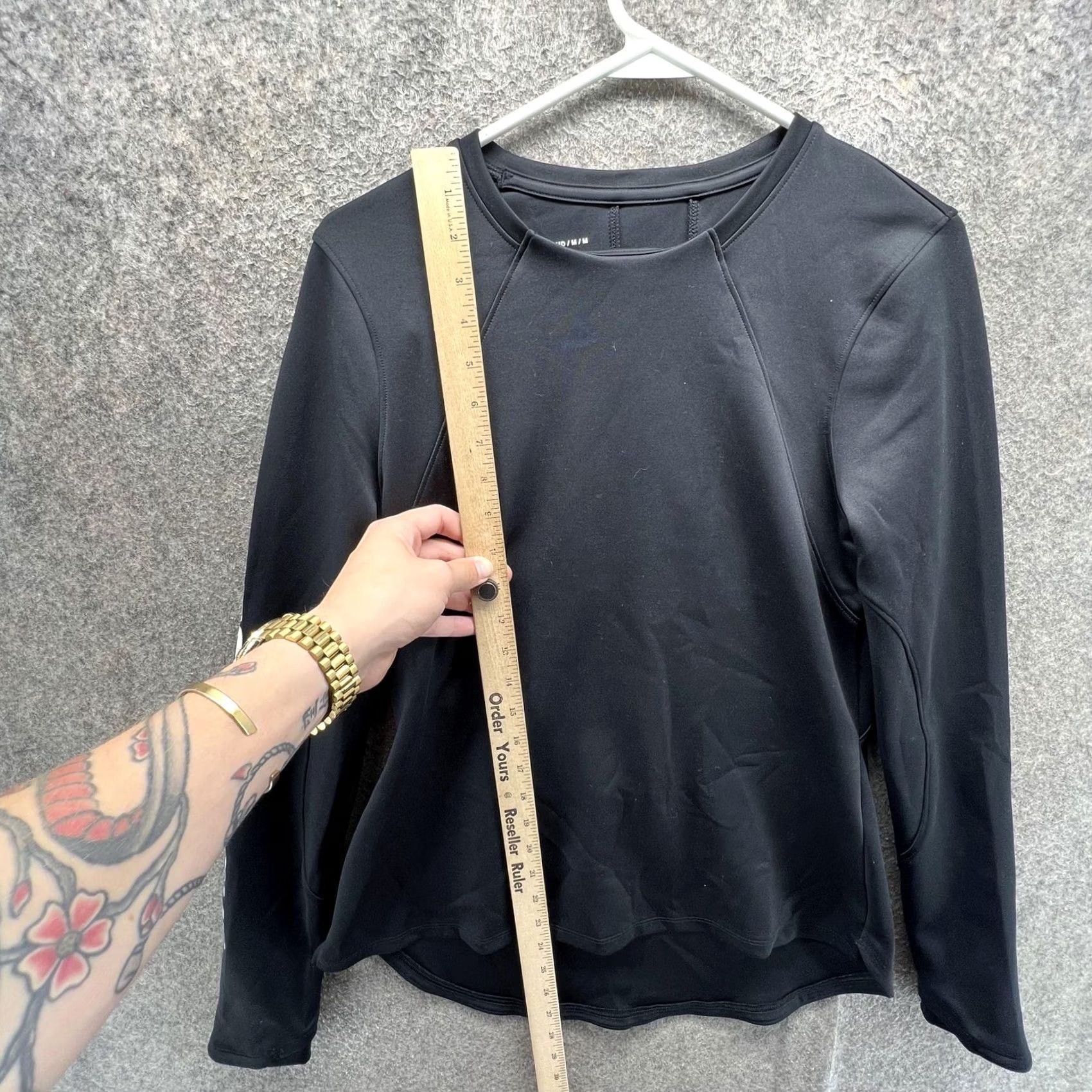 Under Armour Under Armour Shirt Womens Medium Black ColdGear Long Sleeve Athletic Thermal Top Size M / US 6-8 / IT 42-44 - 7 Thumbnail