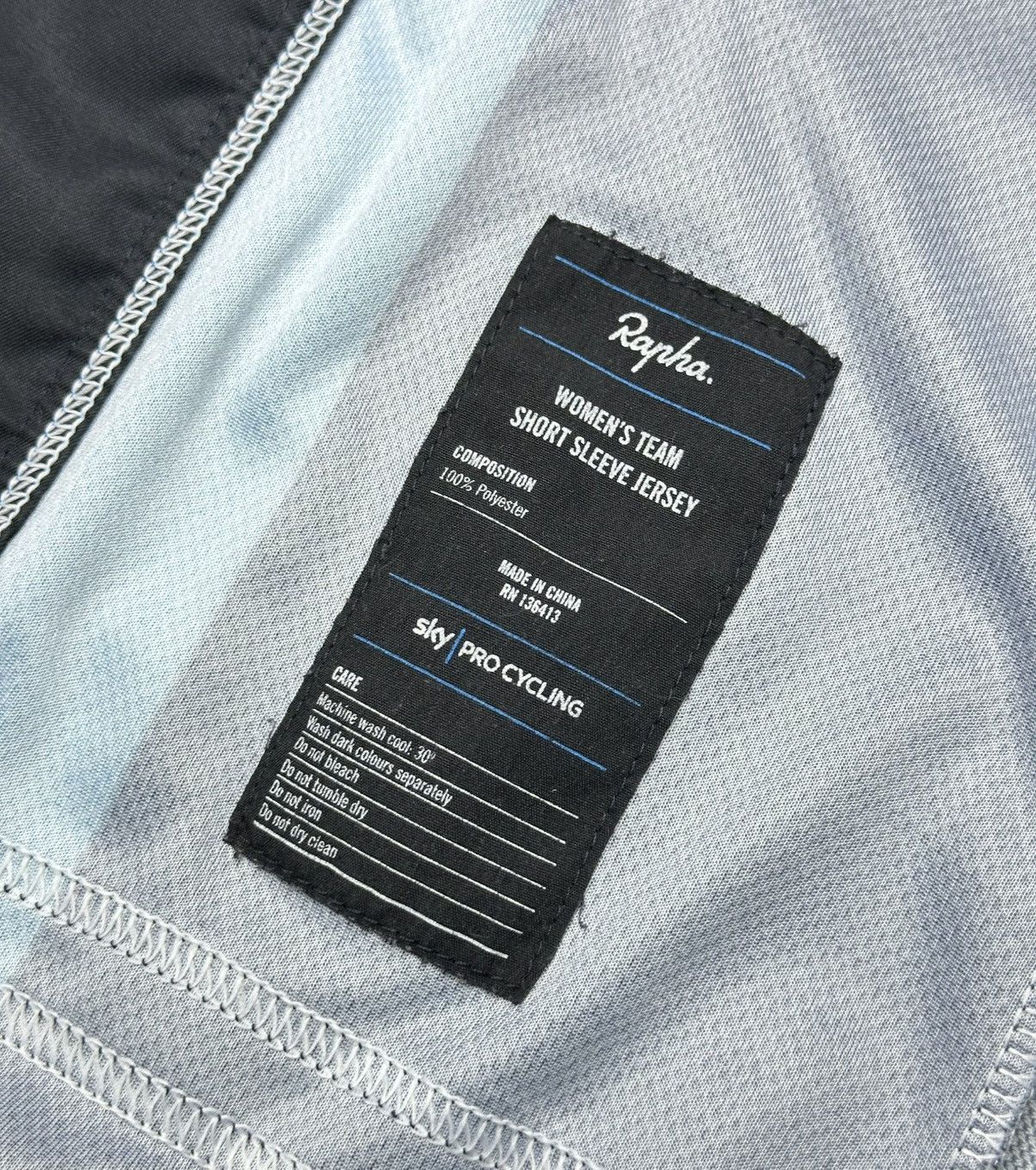 Rapha Rapha Team Sky Cycling Jersey Women XS Short Sleeve Size XS / US 0-2 / IT 36-38 - 11 Thumbnail