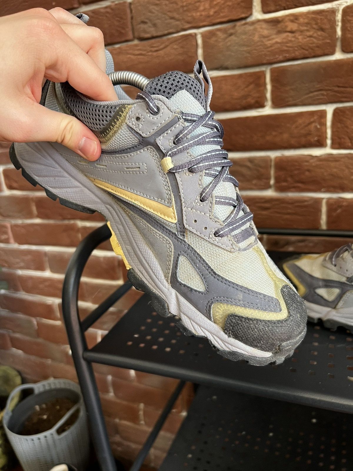 Nike ACG Nike ACG Y2k Vintage 2005 Og Low Sneakers Hype Outdoor Rare Size US 9 / EU 42 - 10 Thumbnail