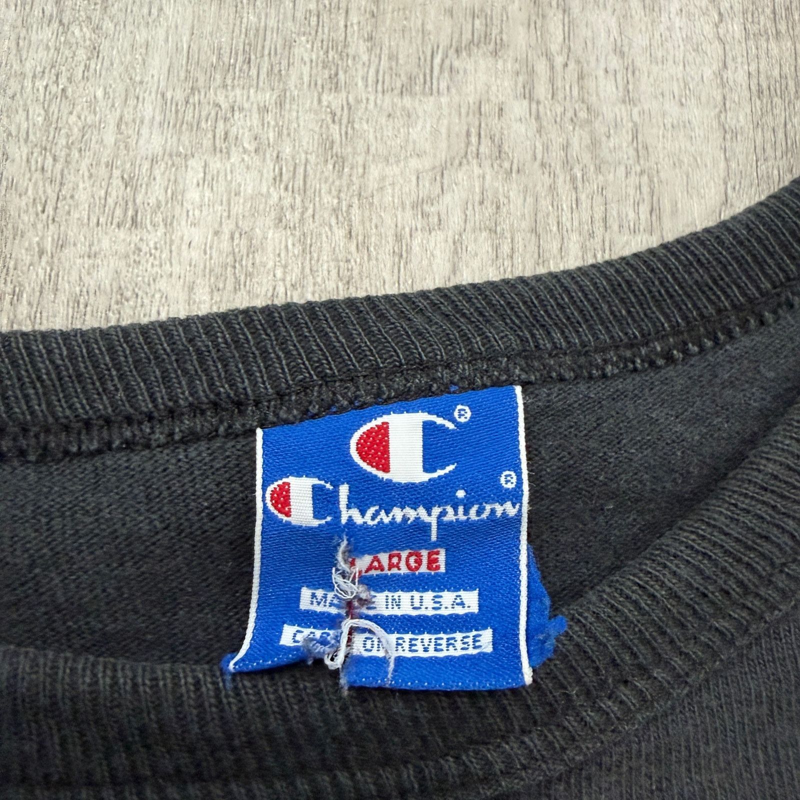 Champion Vintage Champion Script Spellout Shirt Large Black Faded Size US L / EU 52-54 / 3 - 5 Thumbnail