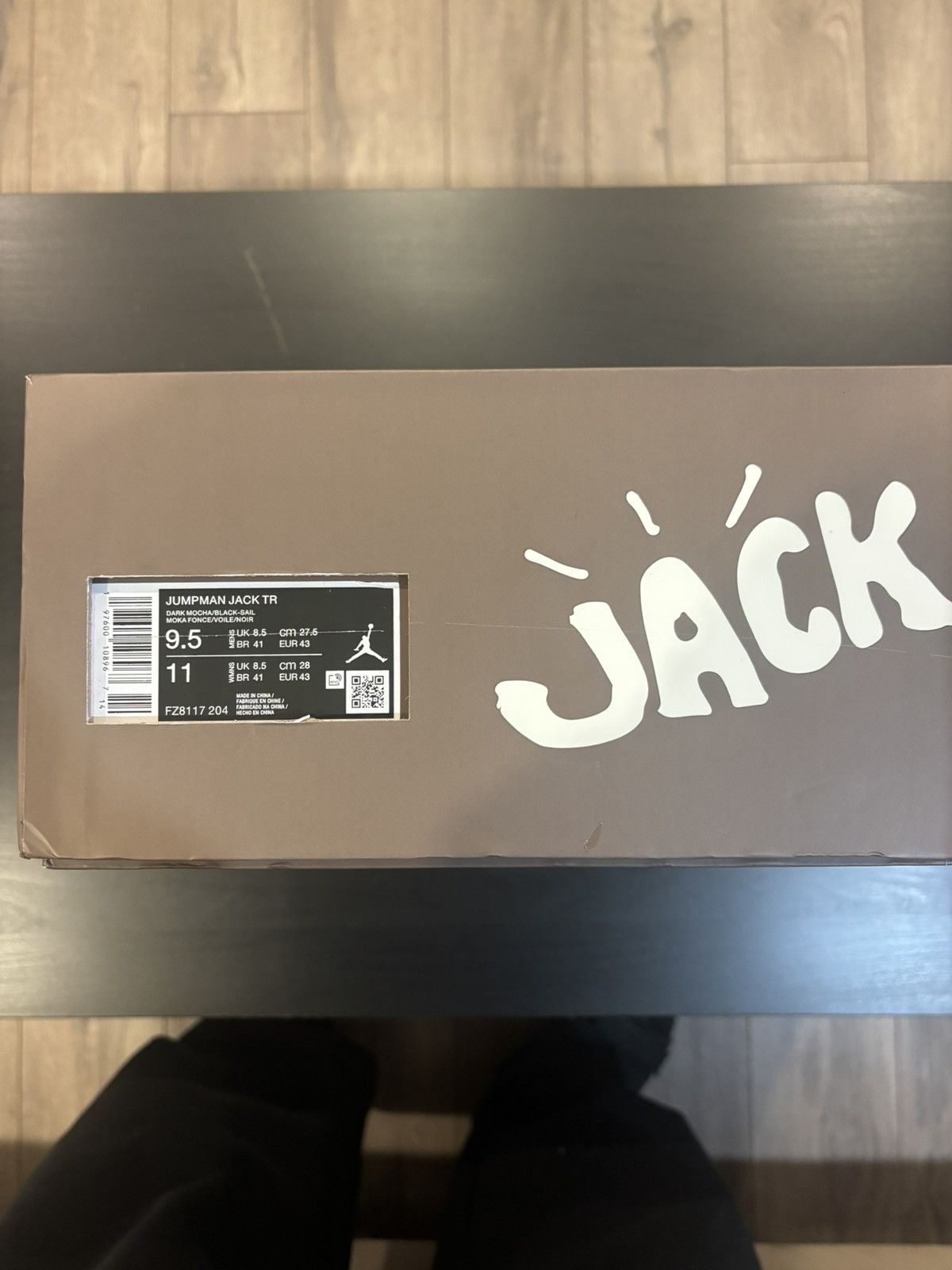 Jordan Brand × Travis Scott Travis Scott Jumpman Dark Mochas Size US 9.5 / EU 42-43 - 6 Thumbnail