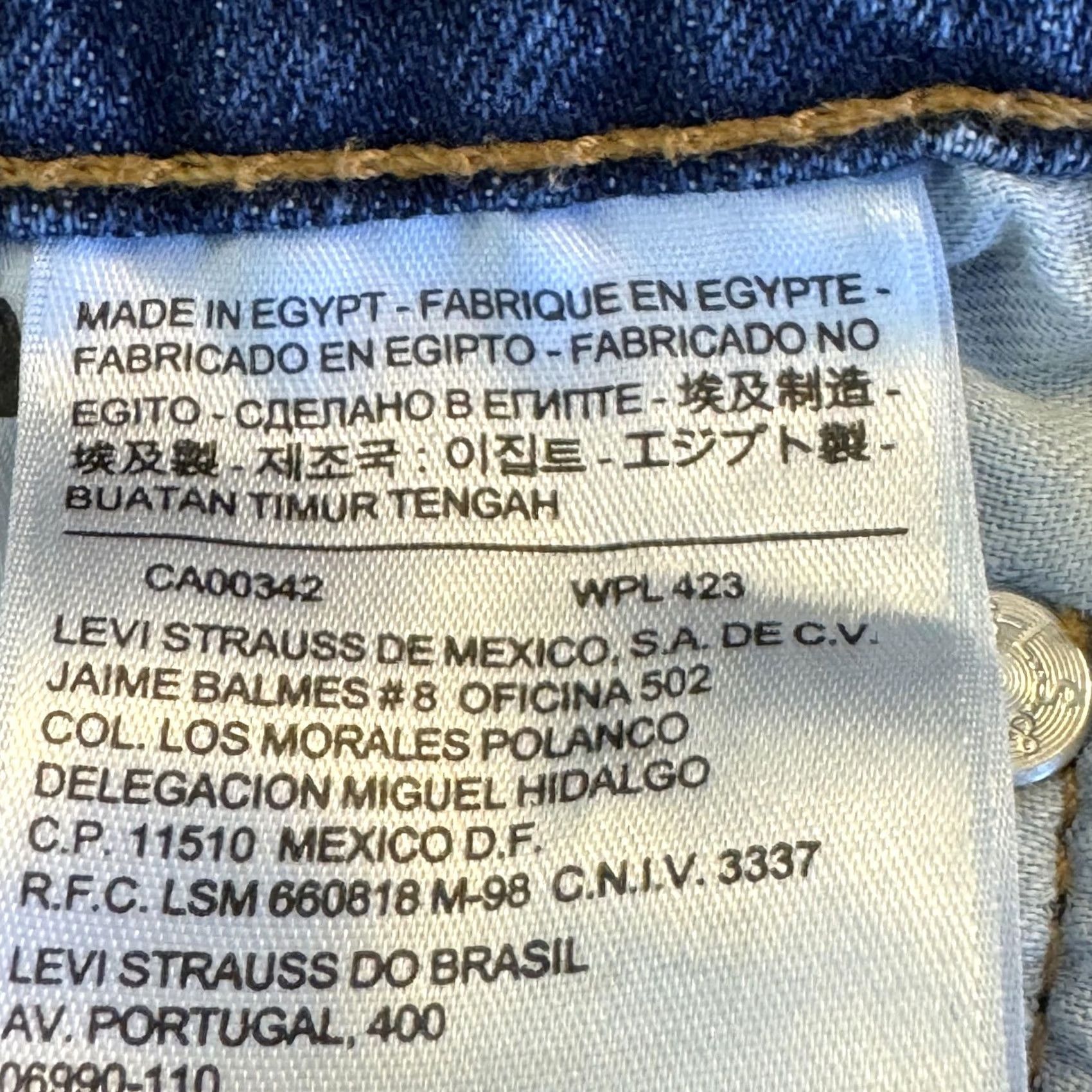 Levi's VINTAGE Levis 511 Jeans Mens 29x32 Blue Slim Fit Stretch Denim Red Tab Tapered Zip Fly Size US 29 - 4 Thumbnail