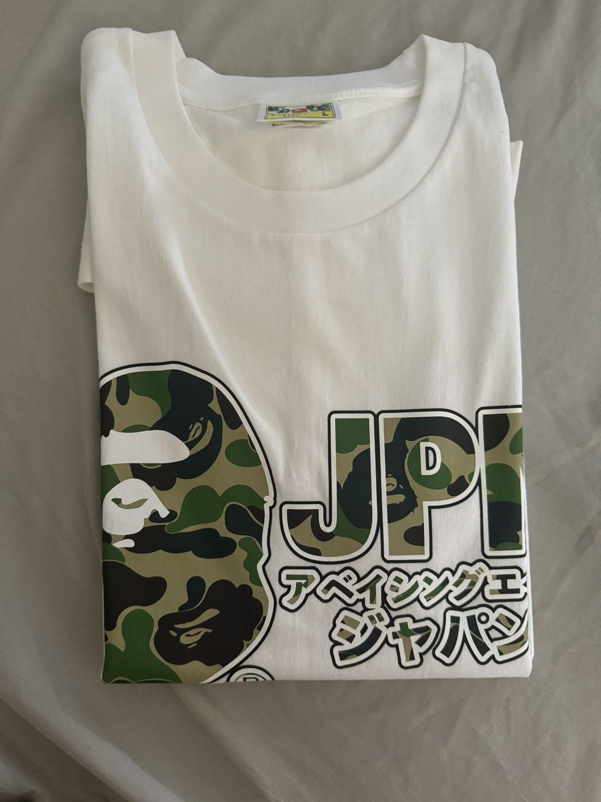 Bape 全新 日版正版 bape a bathing ape T shirt（短袖） Size US L / EU 52-54 / 3 - 3 Thumbnail
