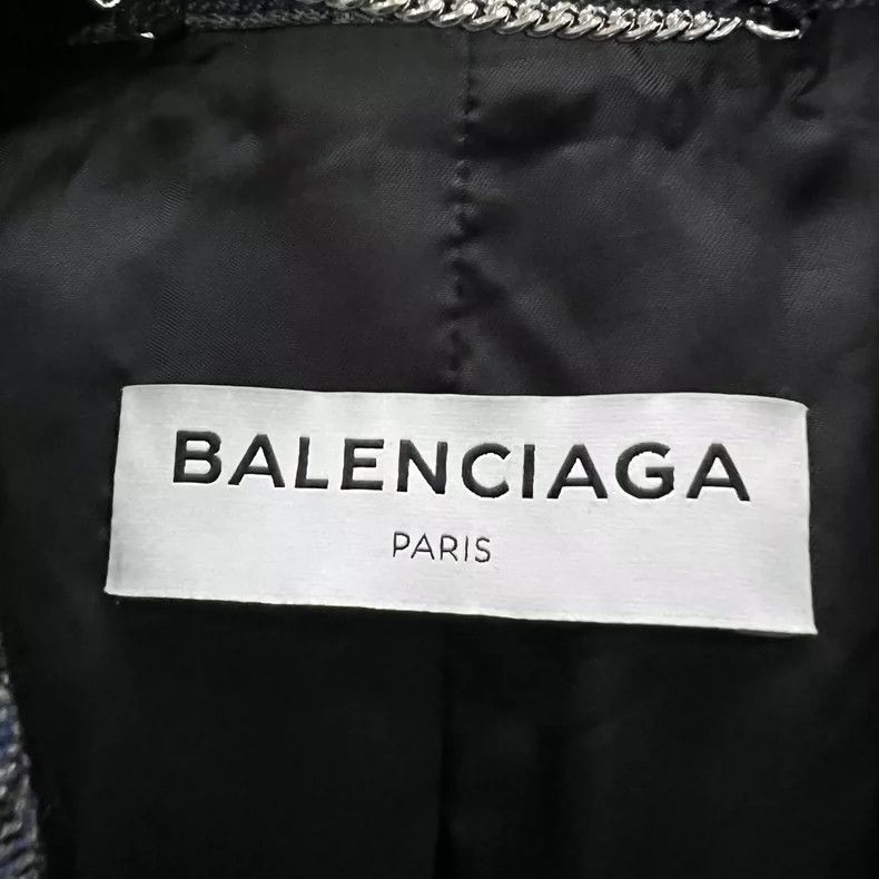 Balenciaga Balenciaga size 34 Plaid Lapel Coat Size S / US 4 / IT 40 - 3 Thumbnail