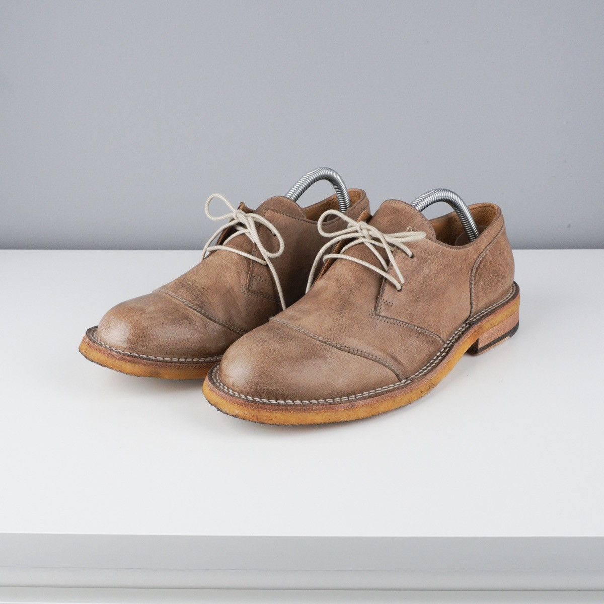 image of Belstaff Waxed Vero Leather Derby Shoes in Brown, Men's (Size 8)