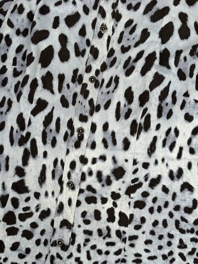 Dolce & Gabbana 2010s Dolce & Gabbana Blue Leopard Print Silk Shirt Size US S / EU 44-46 / 1 - 10 Thumbnail