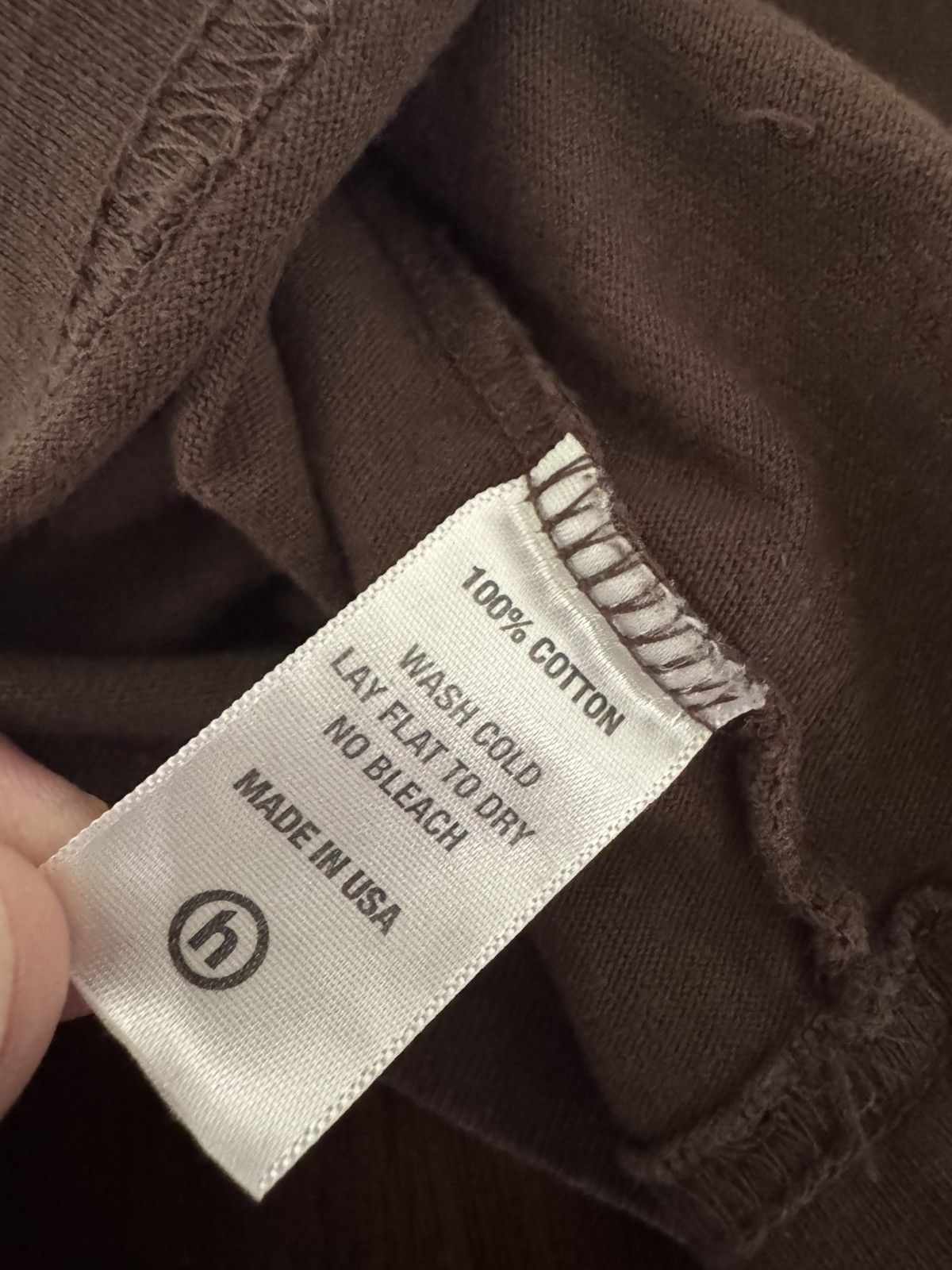 HIDDEN HIDDEN NY waterfall tee shirt brown- size Large Size US L / EU 52-54 / 3 - 7 Thumbnail