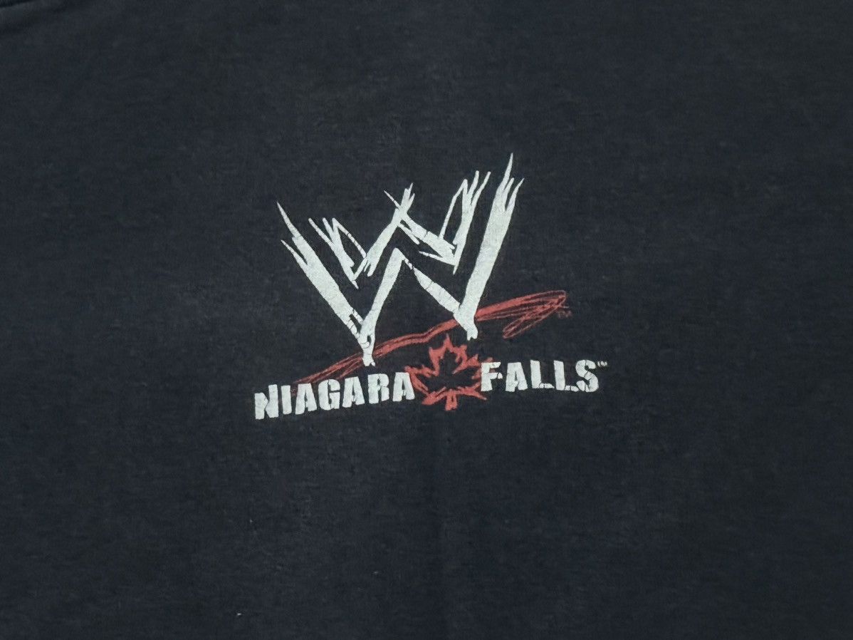 Vintage Vintage 00s WWE Lita 2002 T-Shirt Size US M / EU 48-50 / 2 - 9 Thumbnail