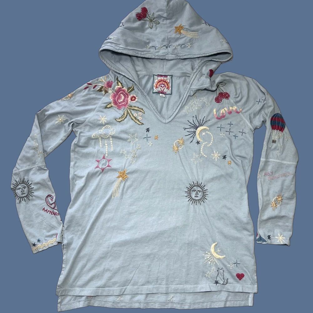 Johnny Was Hoodie Shirt Beach Small Blue Womens Pullover V-Neck Summer Sun & Moon Love Cherries Activewear Beach