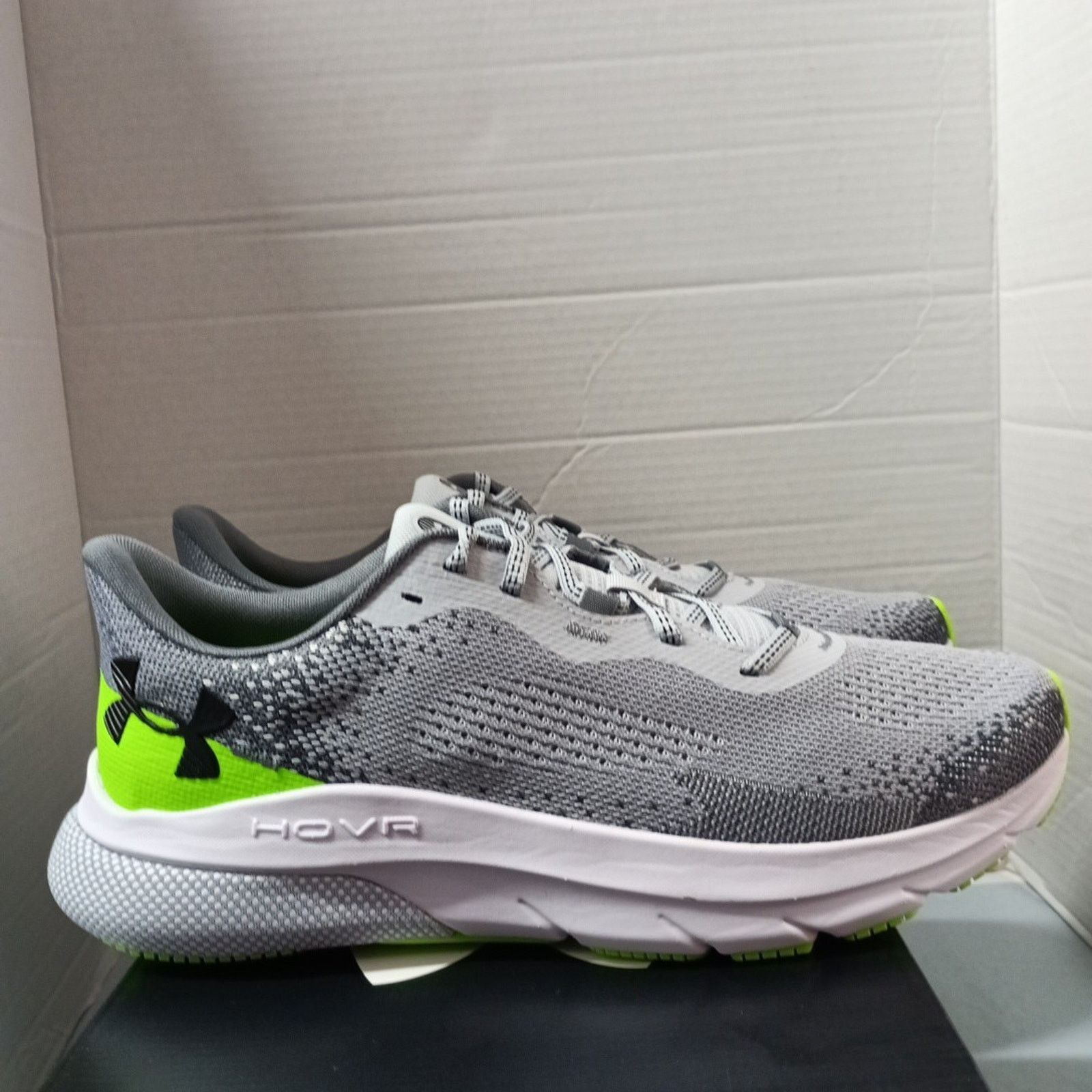 Under Armour Under Armour Turbulence 2 Men's Size 11.5 Gray / Neon Green Size US 11.5 / EU 44-45 - 1 Thumbnail