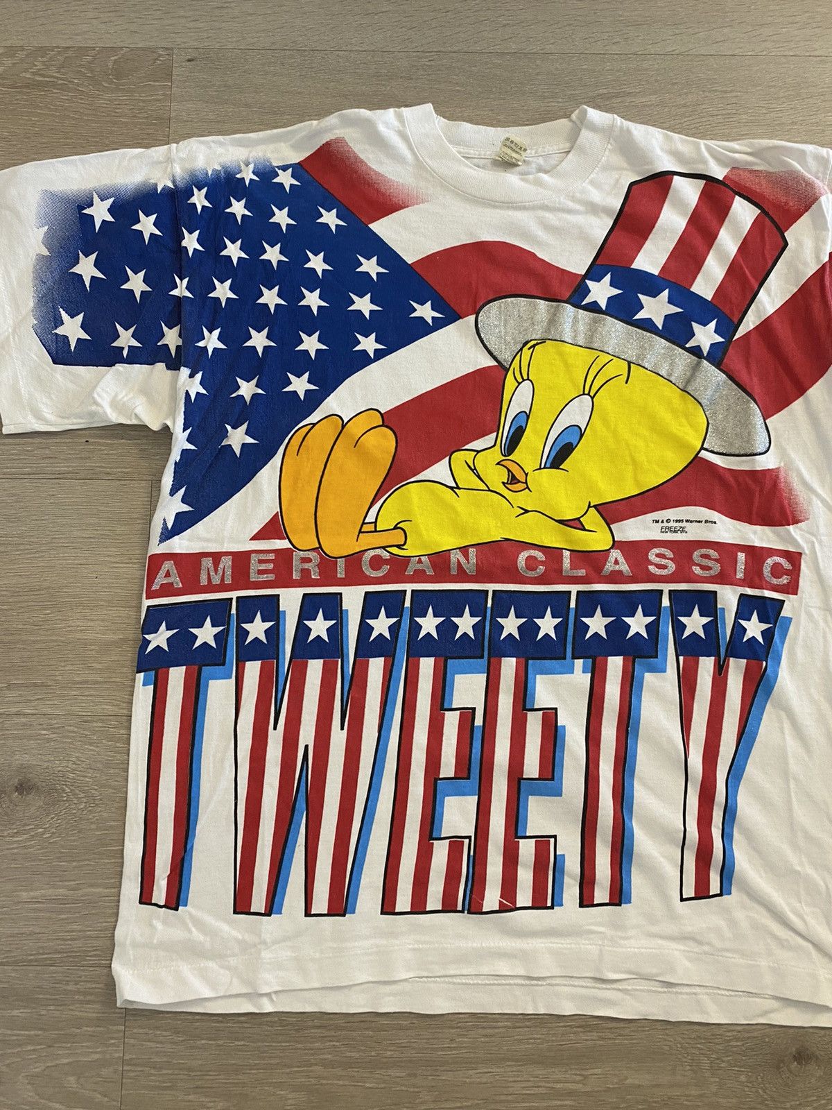 Vintage Vintage Looney Tunes Warner Bros Tee Size US XL / EU 56 / 4 - 2 Thumbnail