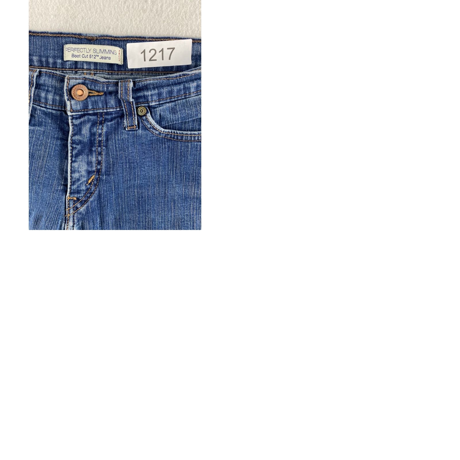 Levi's Levi's 512 Jeans Womens 4 Medium 26 Blue Bootcut Denim Stretch Regular 5-Pocket Rise Mid | Brand: Levi's | Color: Blue | Size: 4 | Womens Jeans Size 27" / US 4 / IT 40 - 9 Thumbnail