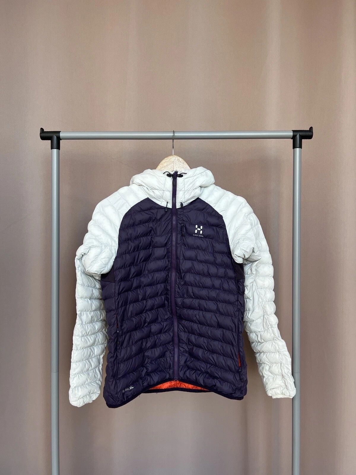 Haglofs Haglofs Essens Mimic Hooded Jacket Womens Size S Down Puffer Size S / US 4 / IT 40 - 1 Thumbnail