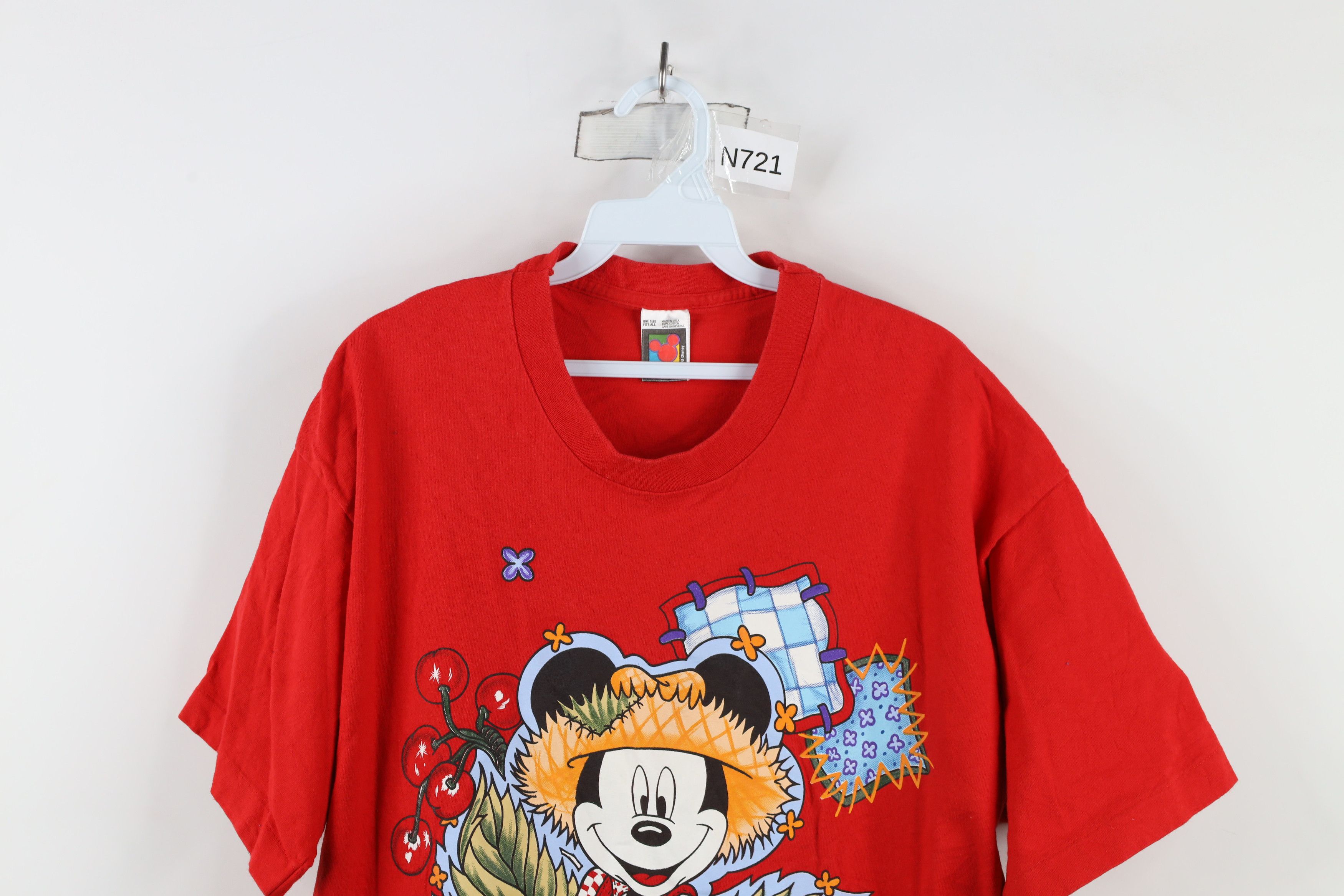 Disney × Vintage Vintage 90s Disney Country Mickey Mouse Farm T-Shirt Red USA Size ONE SIZE - 2 Thumbnail