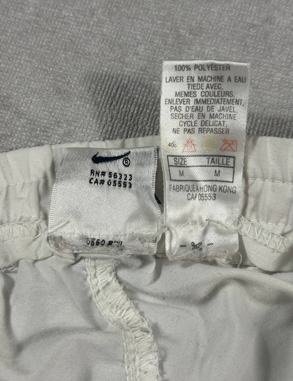 Nike Vintage Nike 90s White Tennis Shorts Size US 33 - 5 Thumbnail