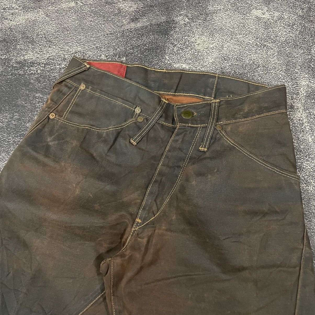 If Six Was Nine × Le Grande Bleu (L.G.B.) × Levi's 00's Levi's Red short jeans Size US 29 - 3 Thumbnail
