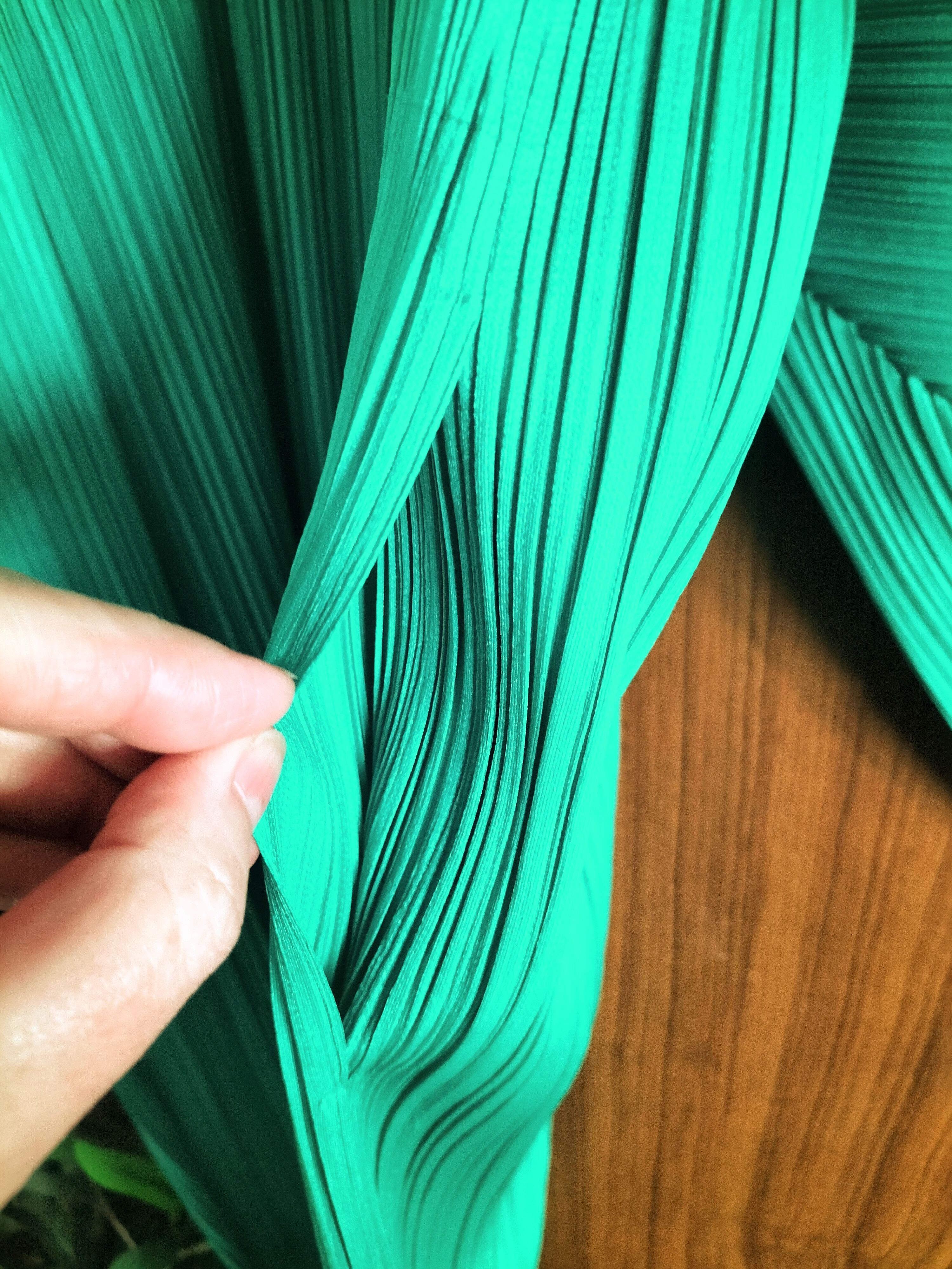 Pleats Please Issey Miyake Emerald Green Pleated Jacket Size S / US 4 / IT 40 - 2 Thumbnail